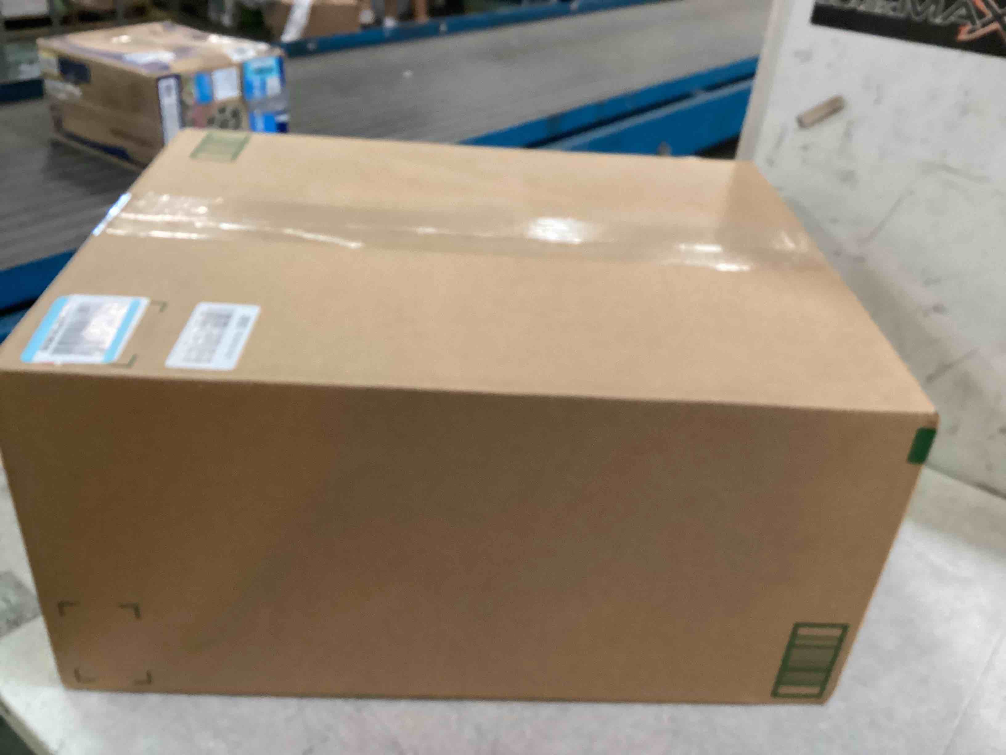 https://s3.amazonaws.com/lotting-images-prod/bidfta/BLU6692657_1723238111575.jpeg