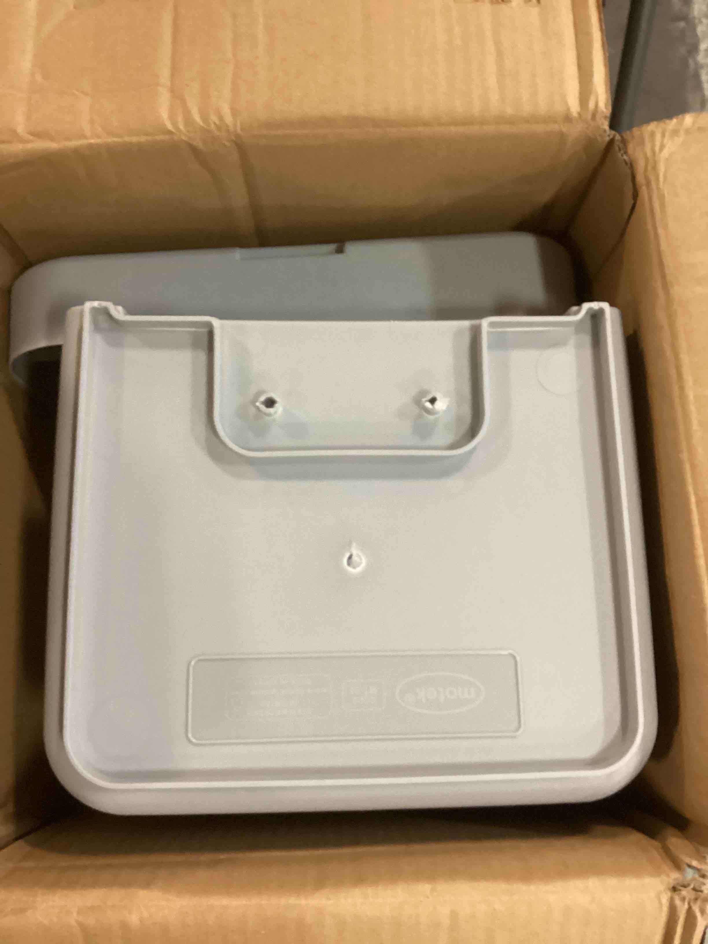 https://s3.amazonaws.com/lotting-images-prod/bidfta/BLU6693320_1723696513120.jpeg