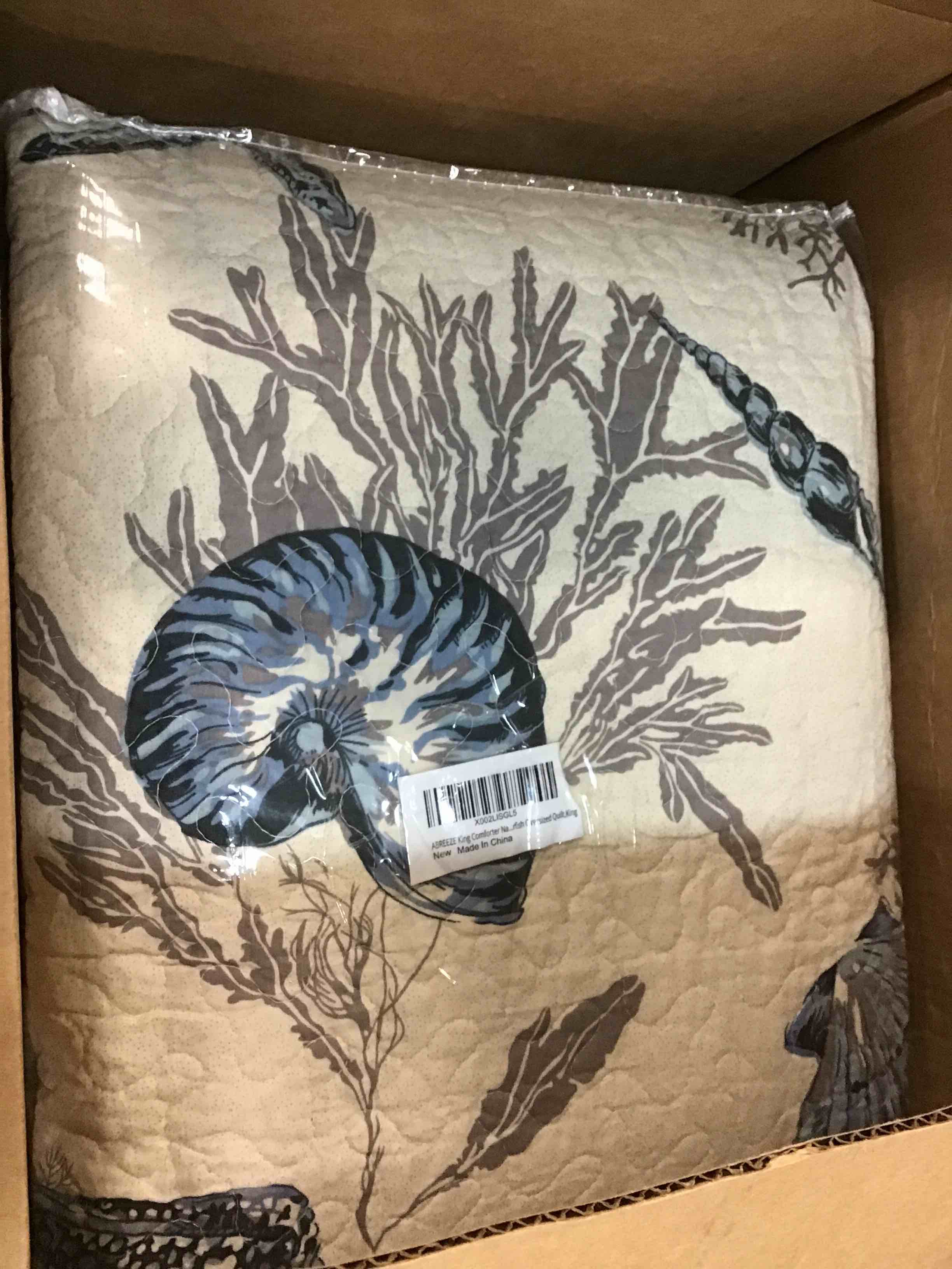 https://s3.amazonaws.com/lotting-images-prod/bidfta/BLU6693459_1722429129173.jpeg