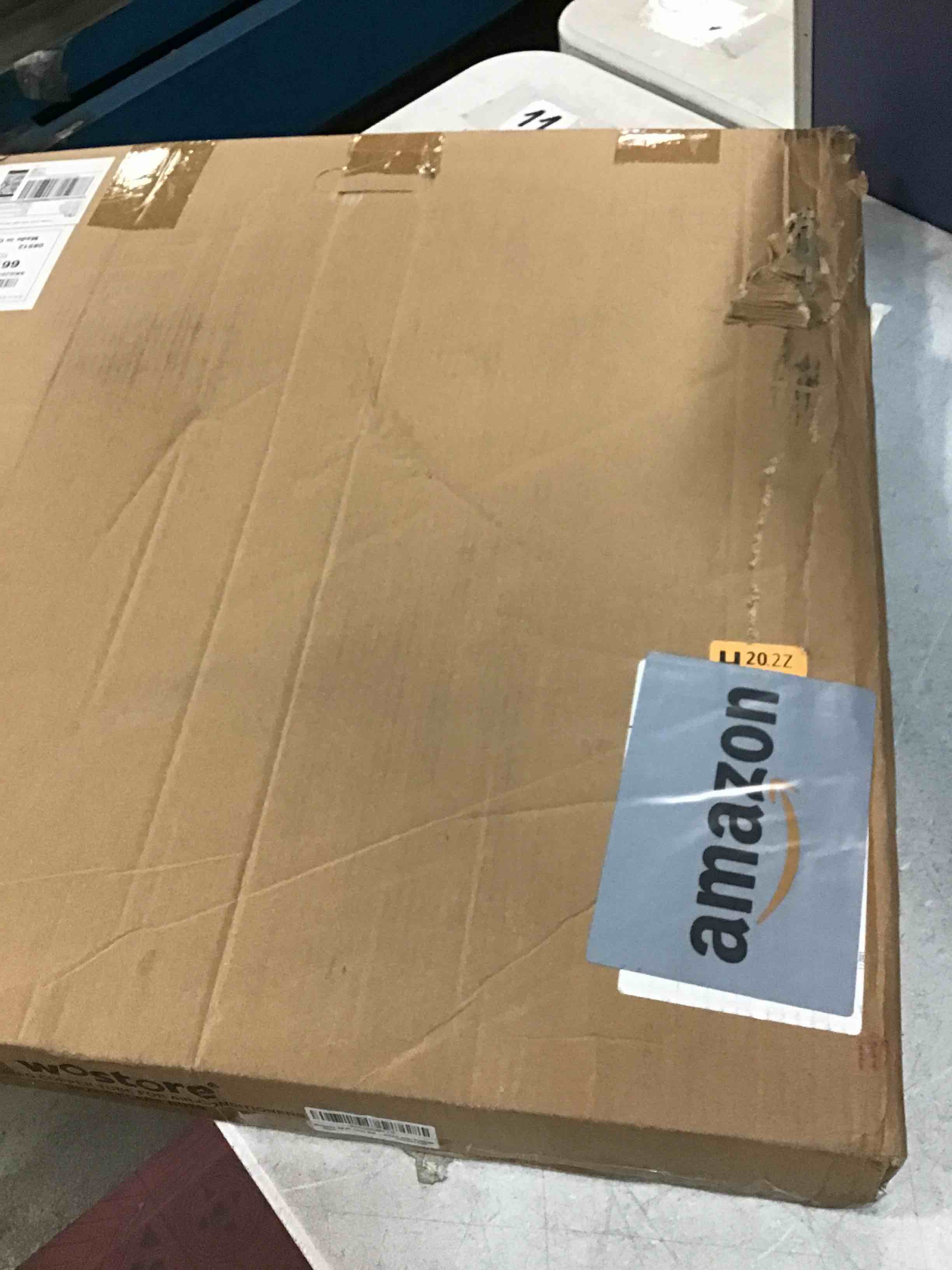 https://s3.amazonaws.com/lotting-images-prod/bidfta/BLU6693486_1722431156330.jpeg