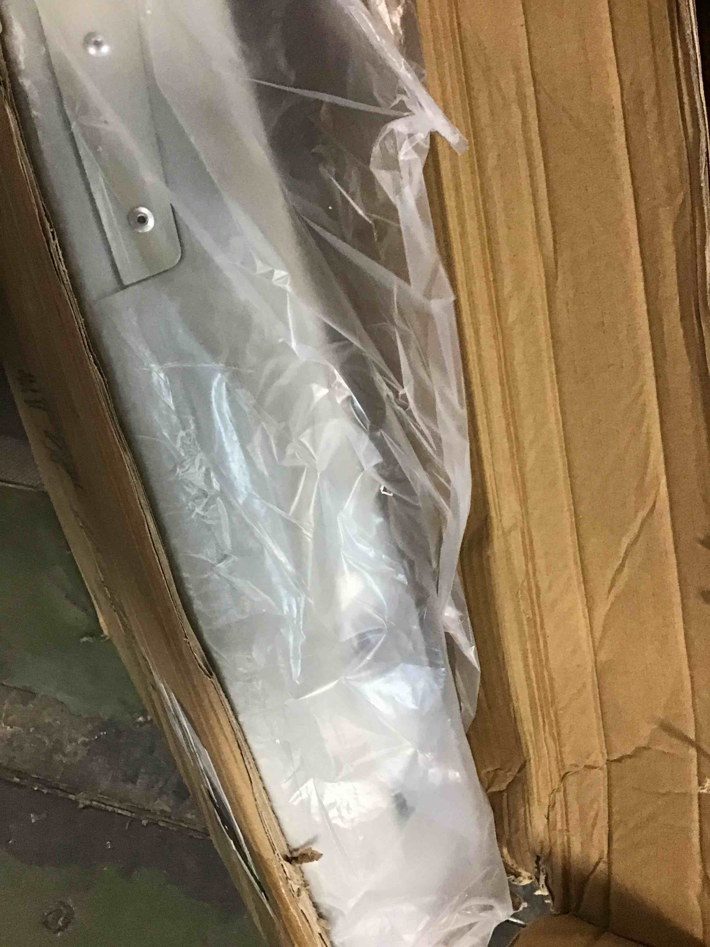 https://s3.amazonaws.com/lotting-images-prod/bidfta/BLU6693971_1722602463726.jpeg
