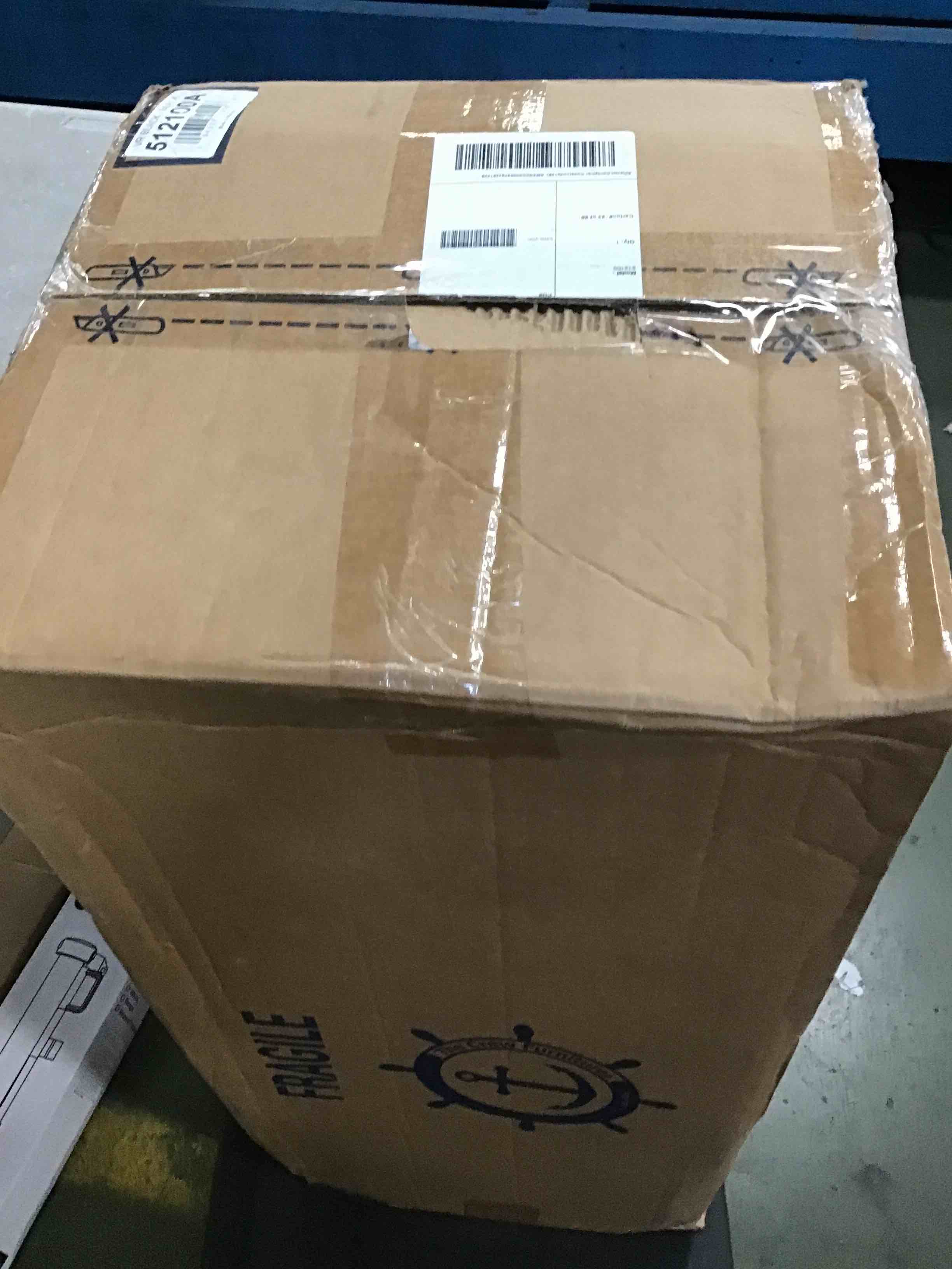 https://s3.amazonaws.com/lotting-images-prod/bidfta/BLU6694725_1723037079120.jpeg