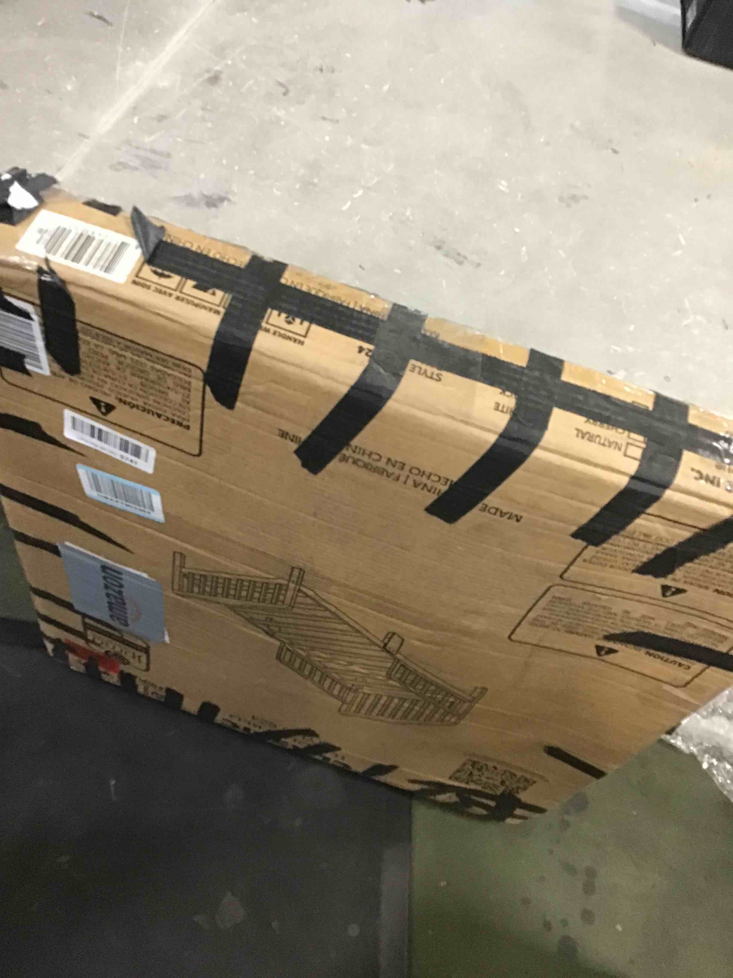 https://s3.amazonaws.com/lotting-images-prod/bidfta/BLU6694742_1723038759103.jpeg