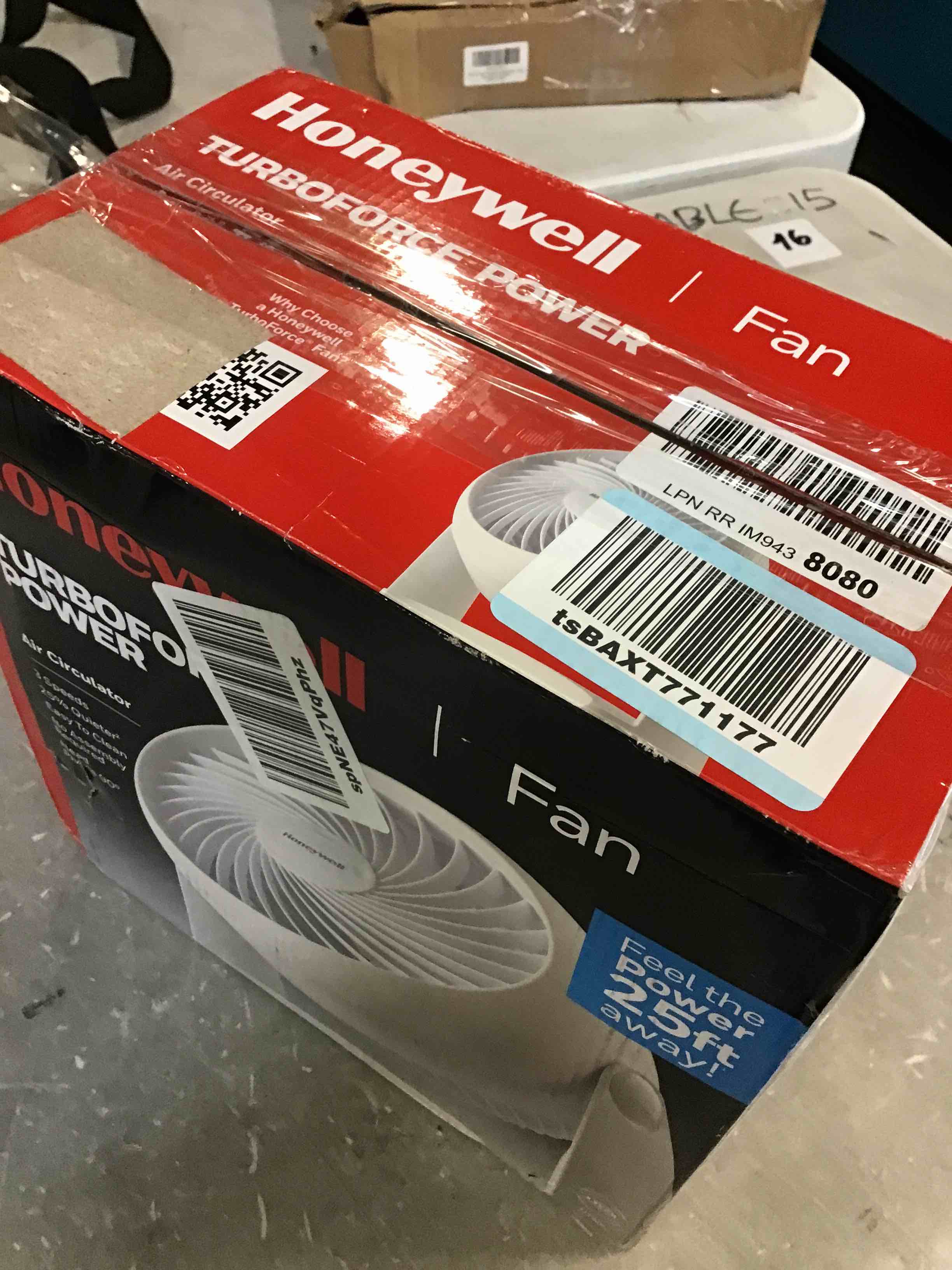 https://s3.amazonaws.com/lotting-images-prod/bidfta/BLU6694878_1723059391947.jpeg