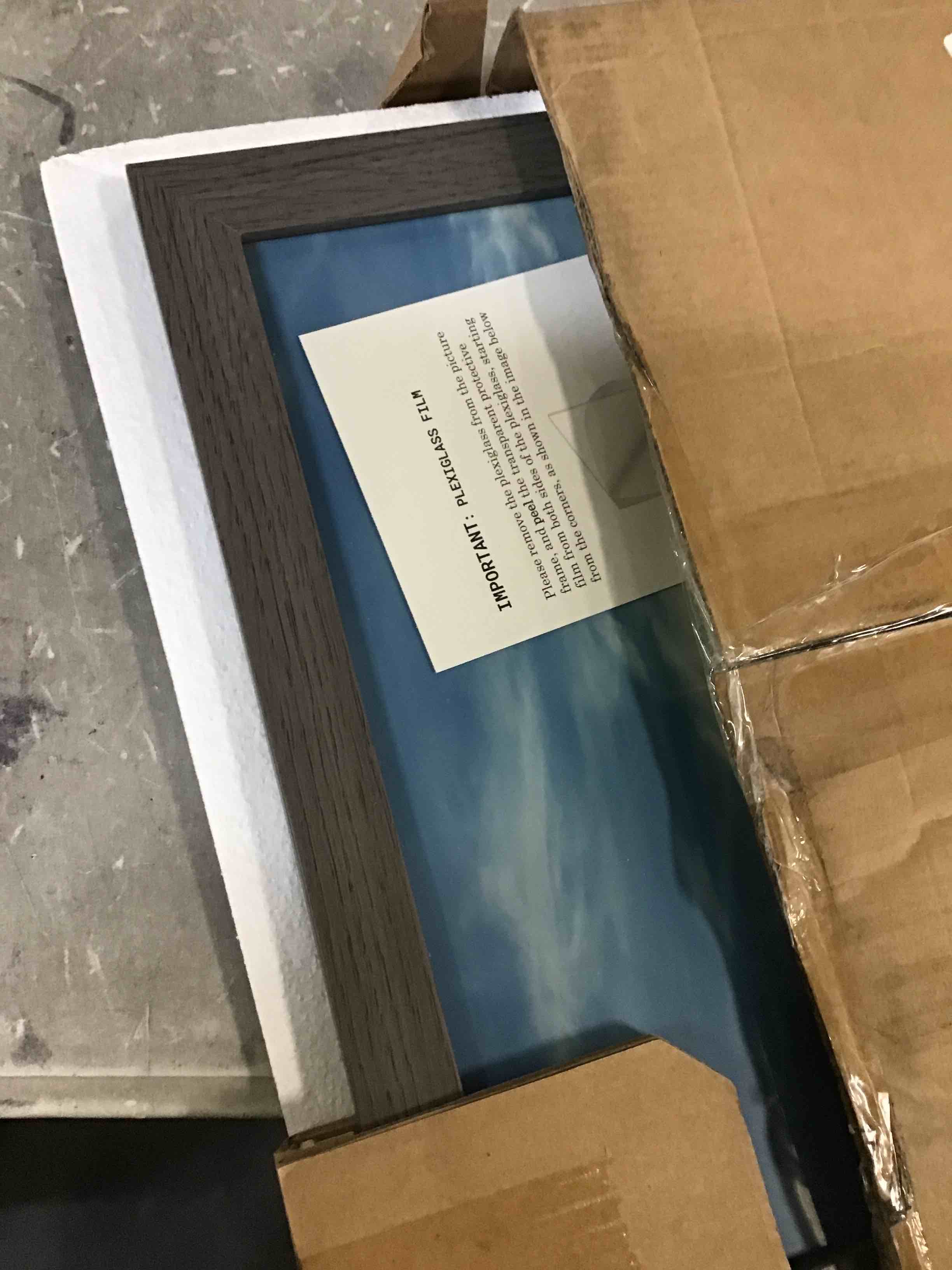 https://s3.amazonaws.com/lotting-images-prod/bidfta/BLU6694880_1723059517824.jpeg
