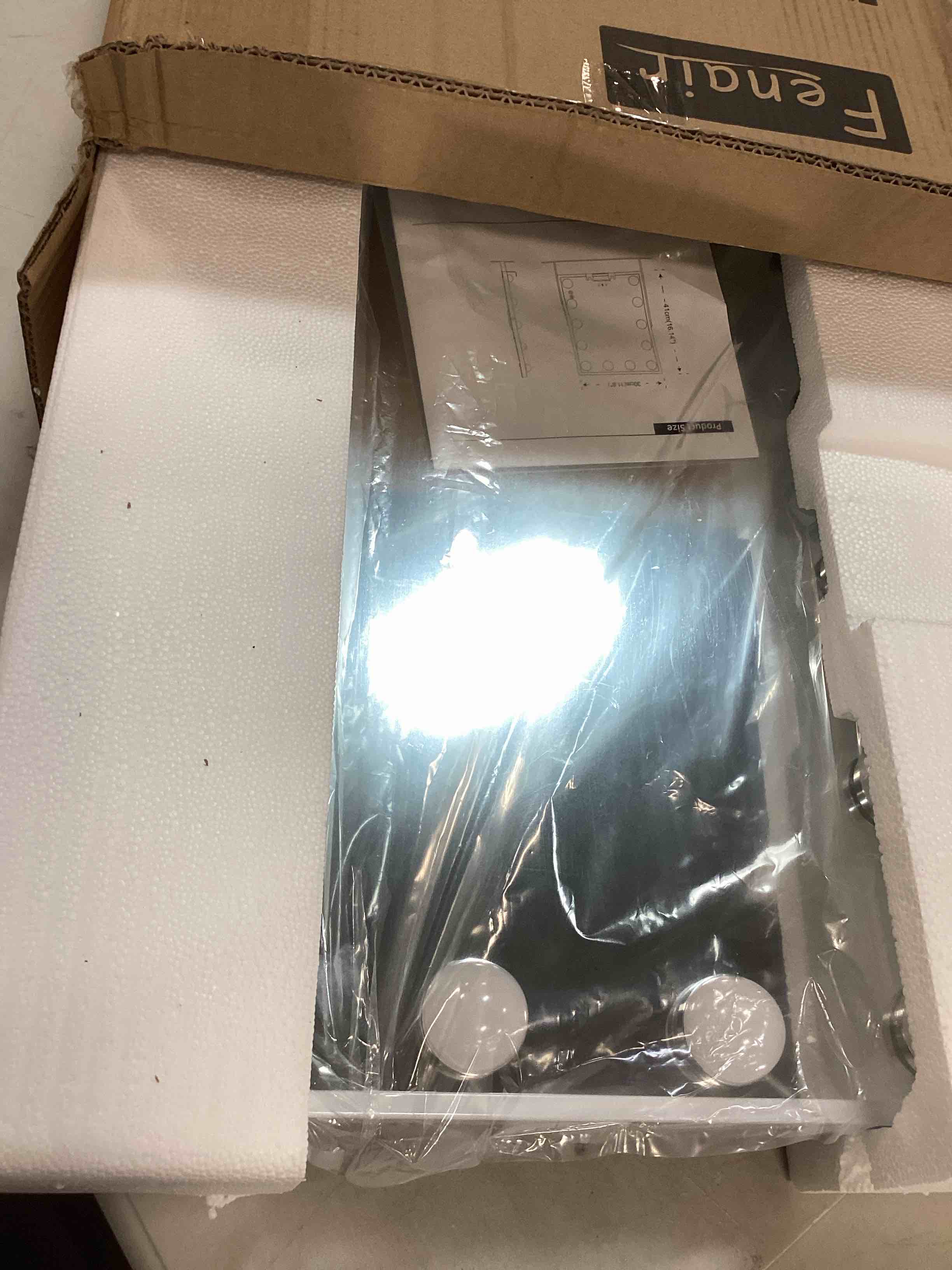 https://s3.amazonaws.com/lotting-images-prod/bidfta/BLU6695133_1722863514572.jpeg