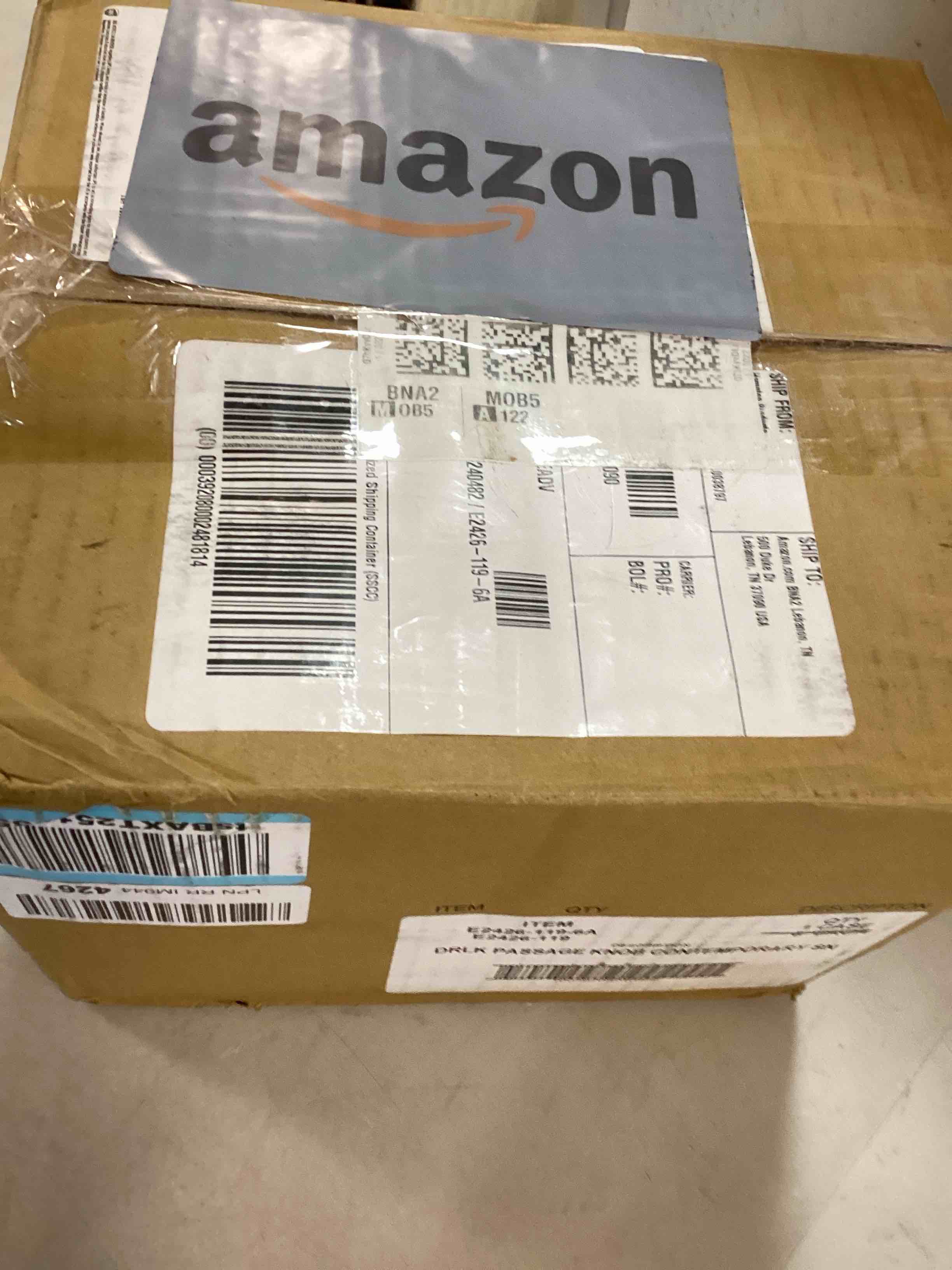 https://s3.amazonaws.com/lotting-images-prod/bidfta/BLU6695302_1722882845998.jpeg