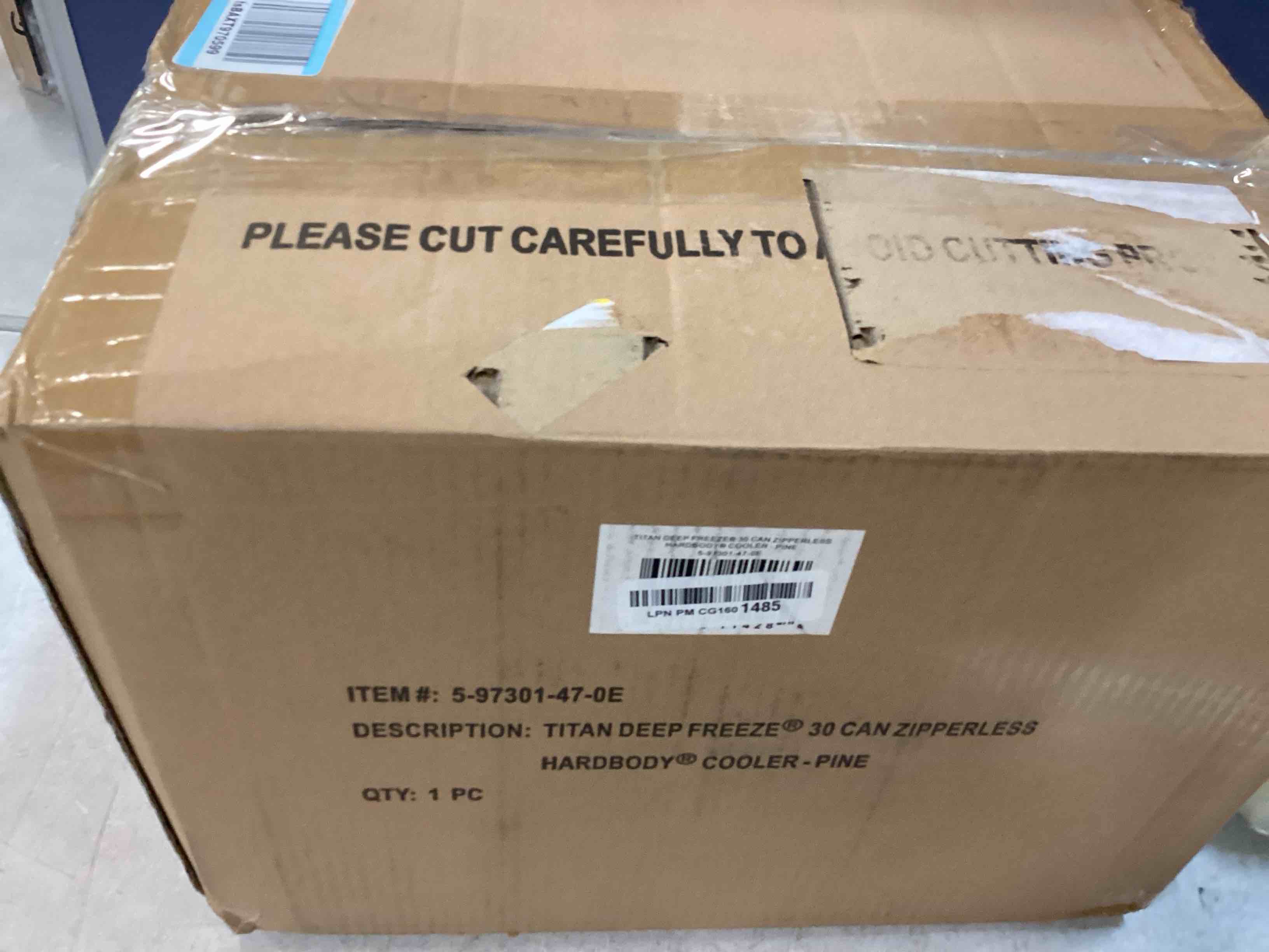 https://s3.amazonaws.com/lotting-images-prod/bidfta/BLU6695370_1722951695721.jpeg