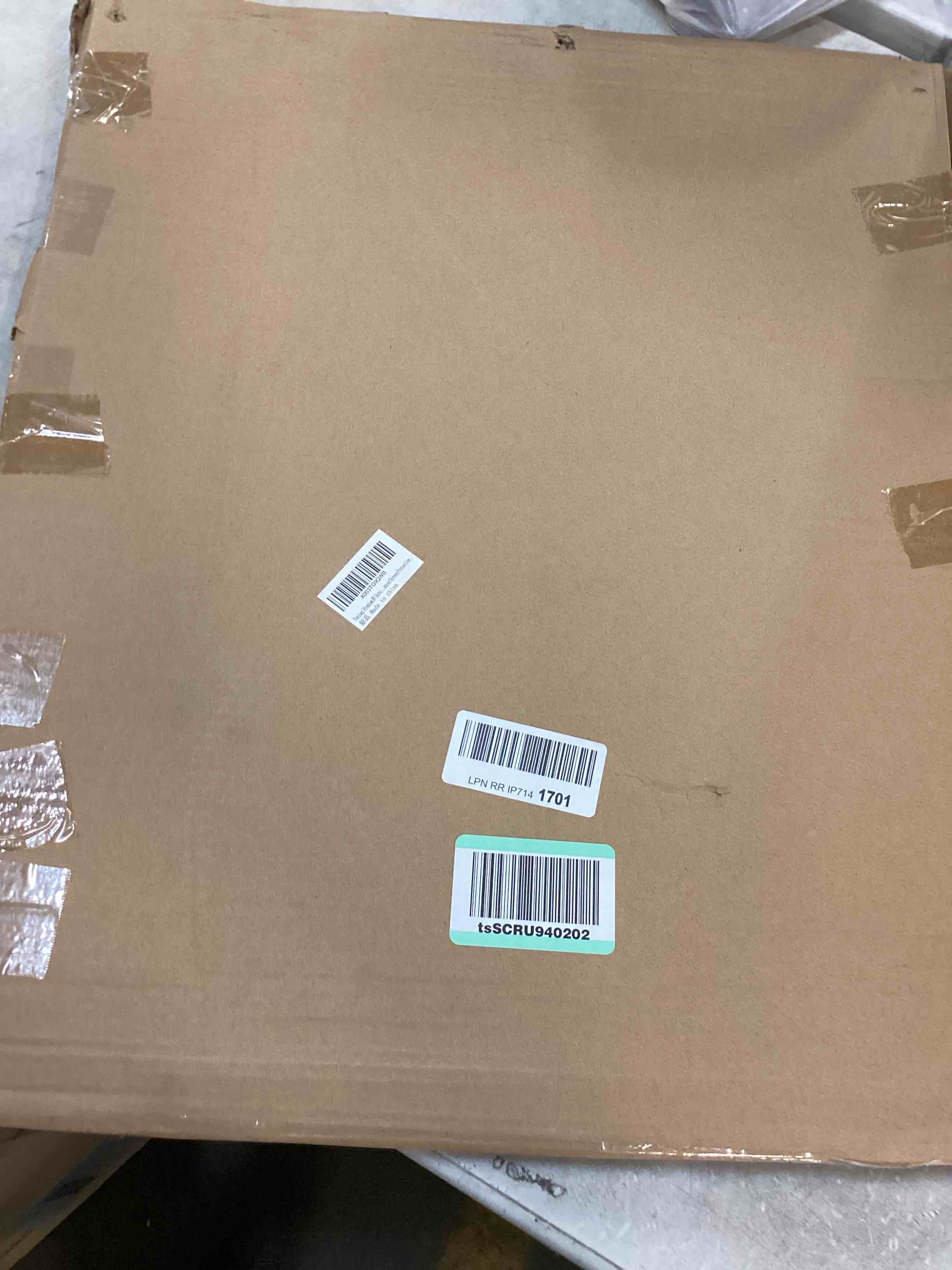 https://s3.amazonaws.com/lotting-images-prod/bidfta/BLU6695773_1723054452478.jpeg