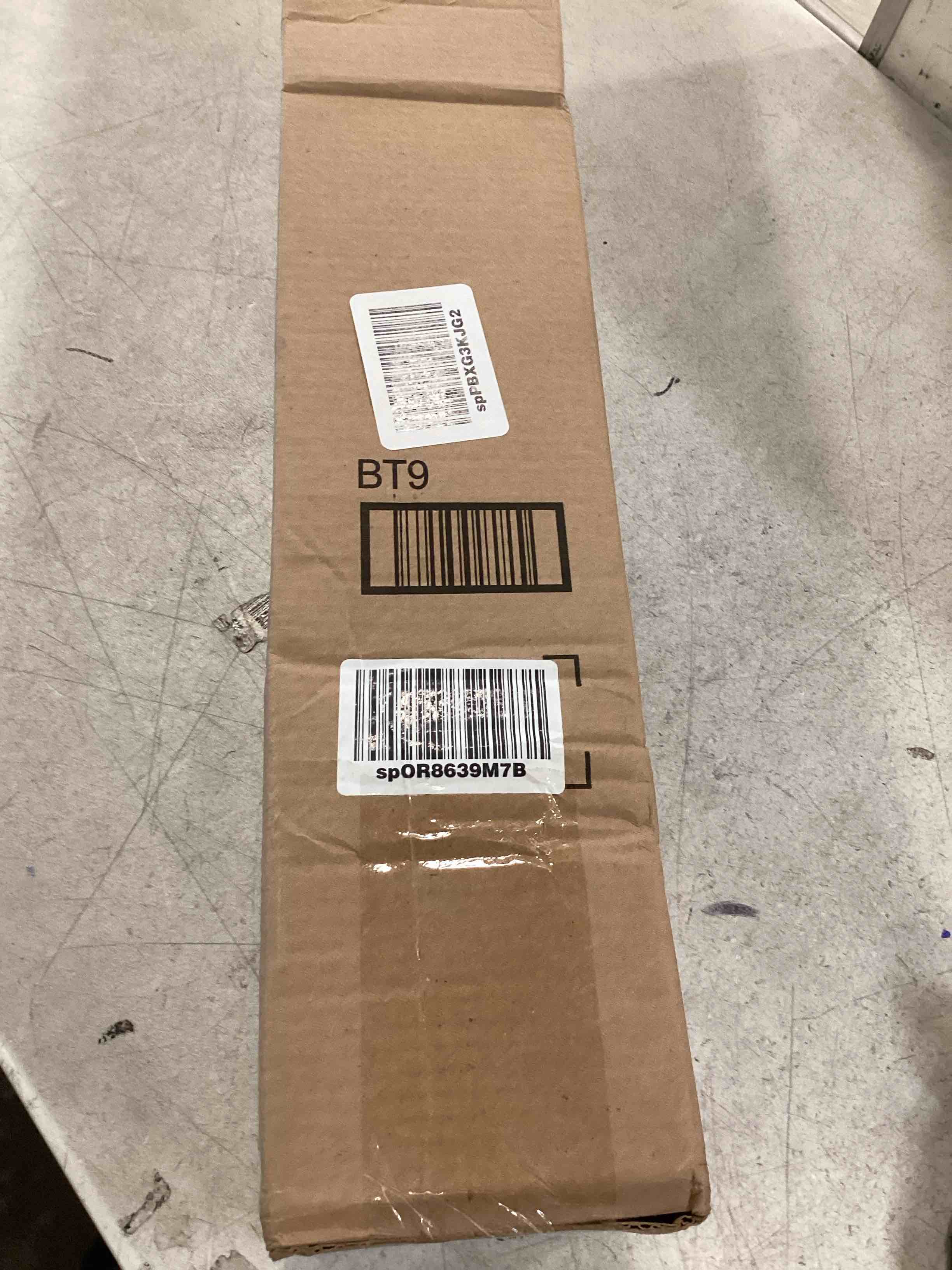 https://s3.amazonaws.com/lotting-images-prod/bidfta/BLU6696073_1723466043604.jpeg