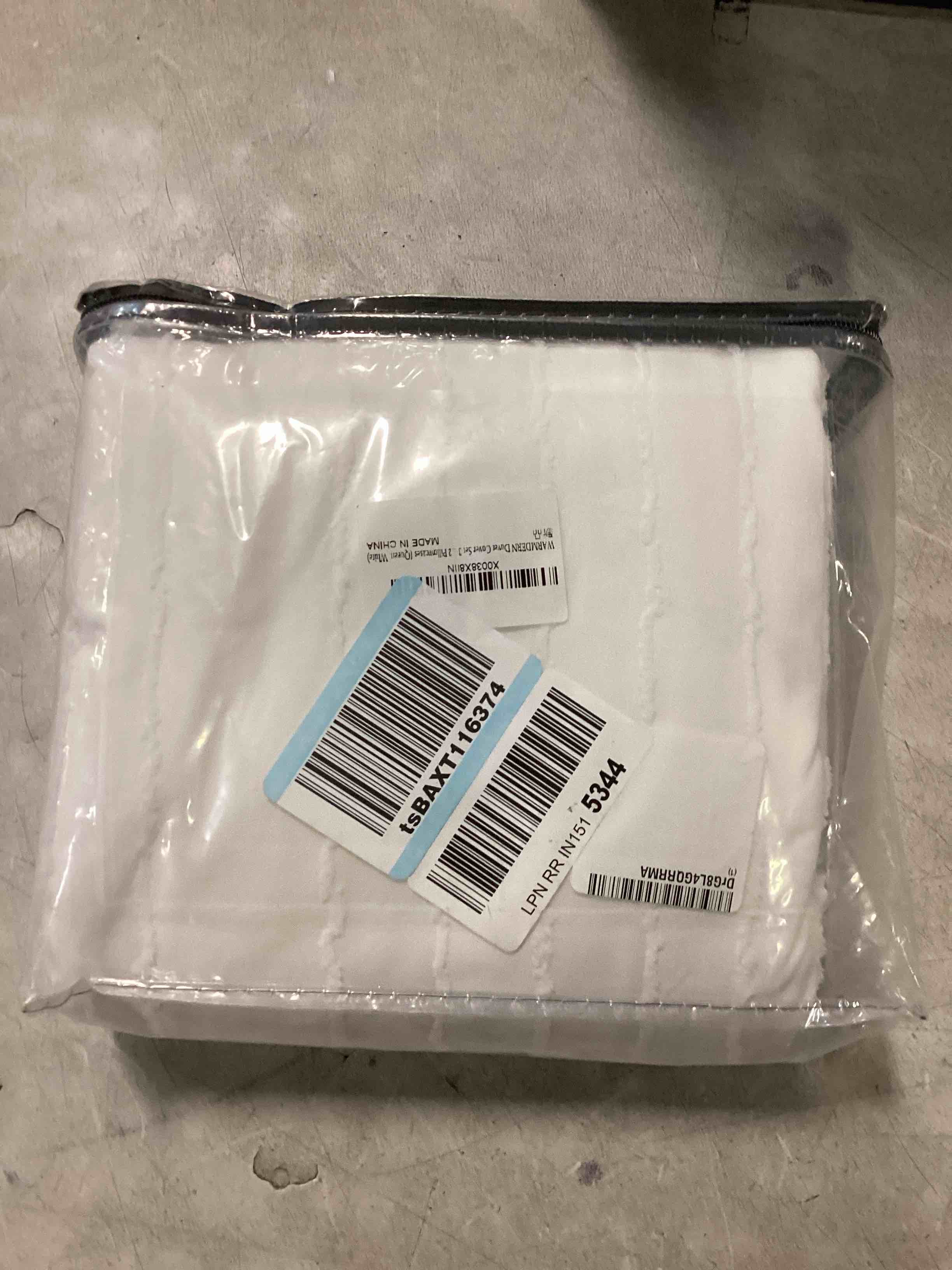 https://s3.amazonaws.com/lotting-images-prod/bidfta/BLU6696681_1722683376537.jpeg
