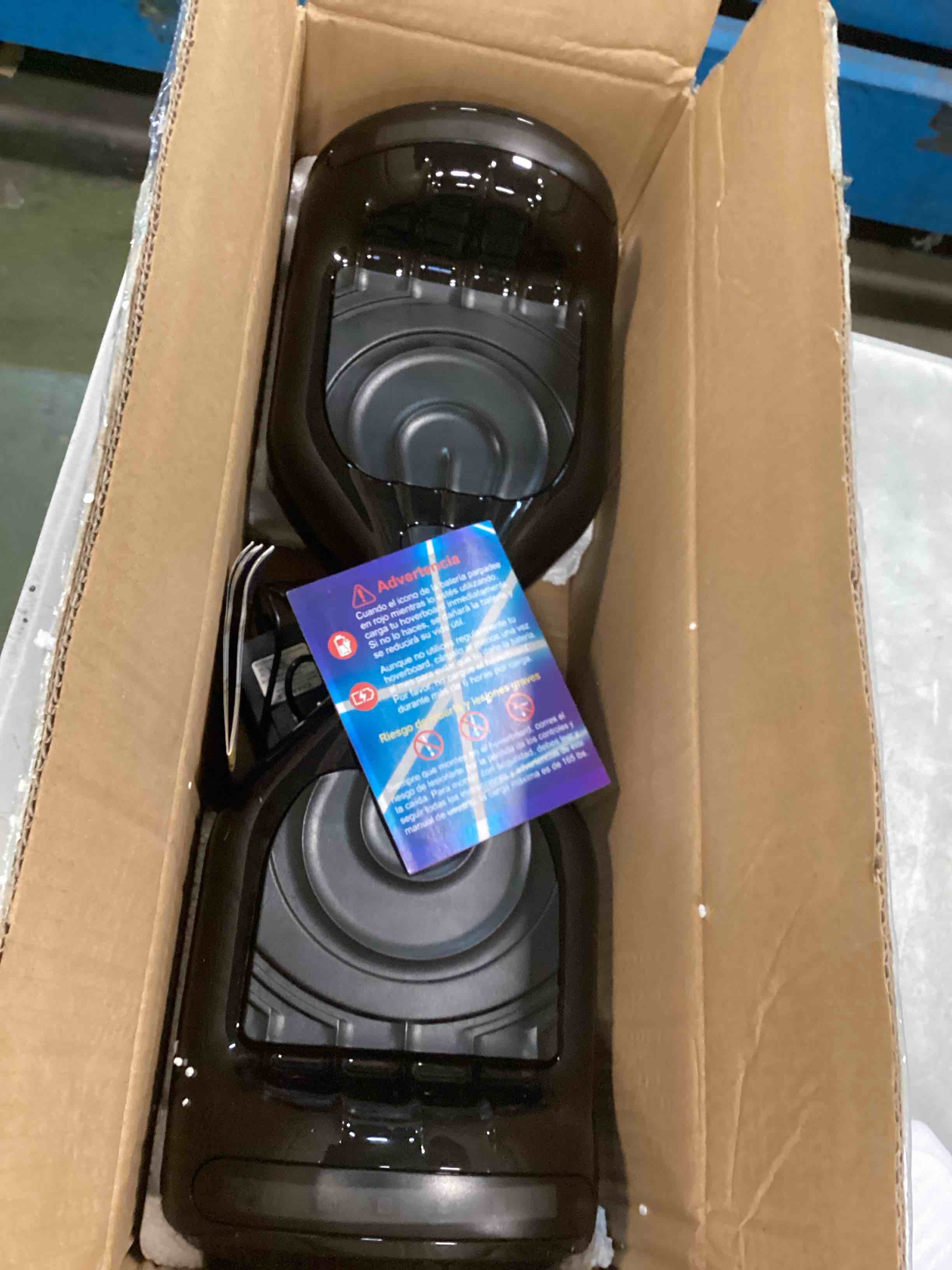 https://s3.amazonaws.com/lotting-images-prod/bidfta/BLU6696688_1722683980262.jpeg