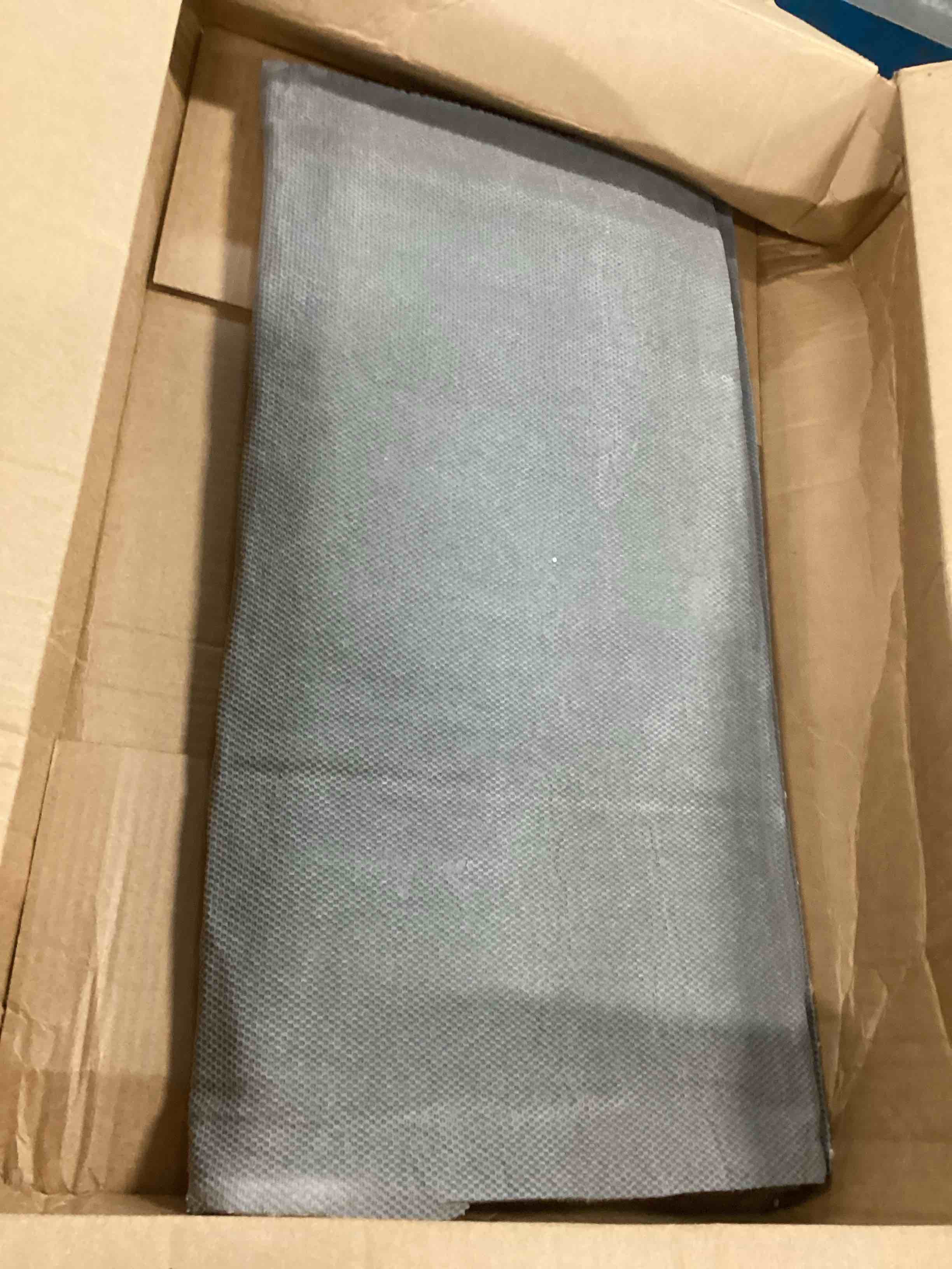 https://s3.amazonaws.com/lotting-images-prod/bidfta/BLU6696840_1722700915825.jpeg