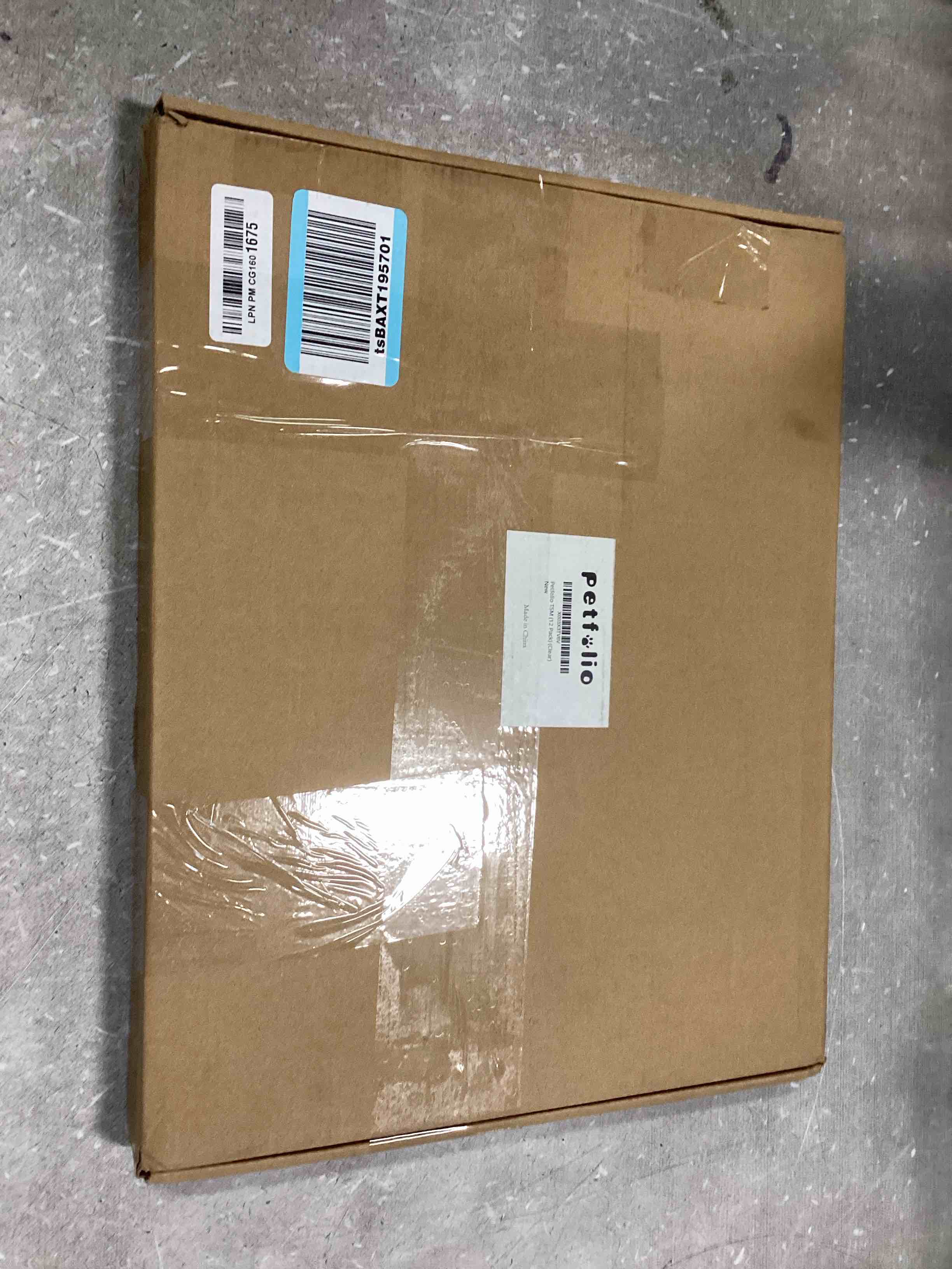https://s3.amazonaws.com/lotting-images-prod/bidfta/BLU6696938_1722865835622.jpeg