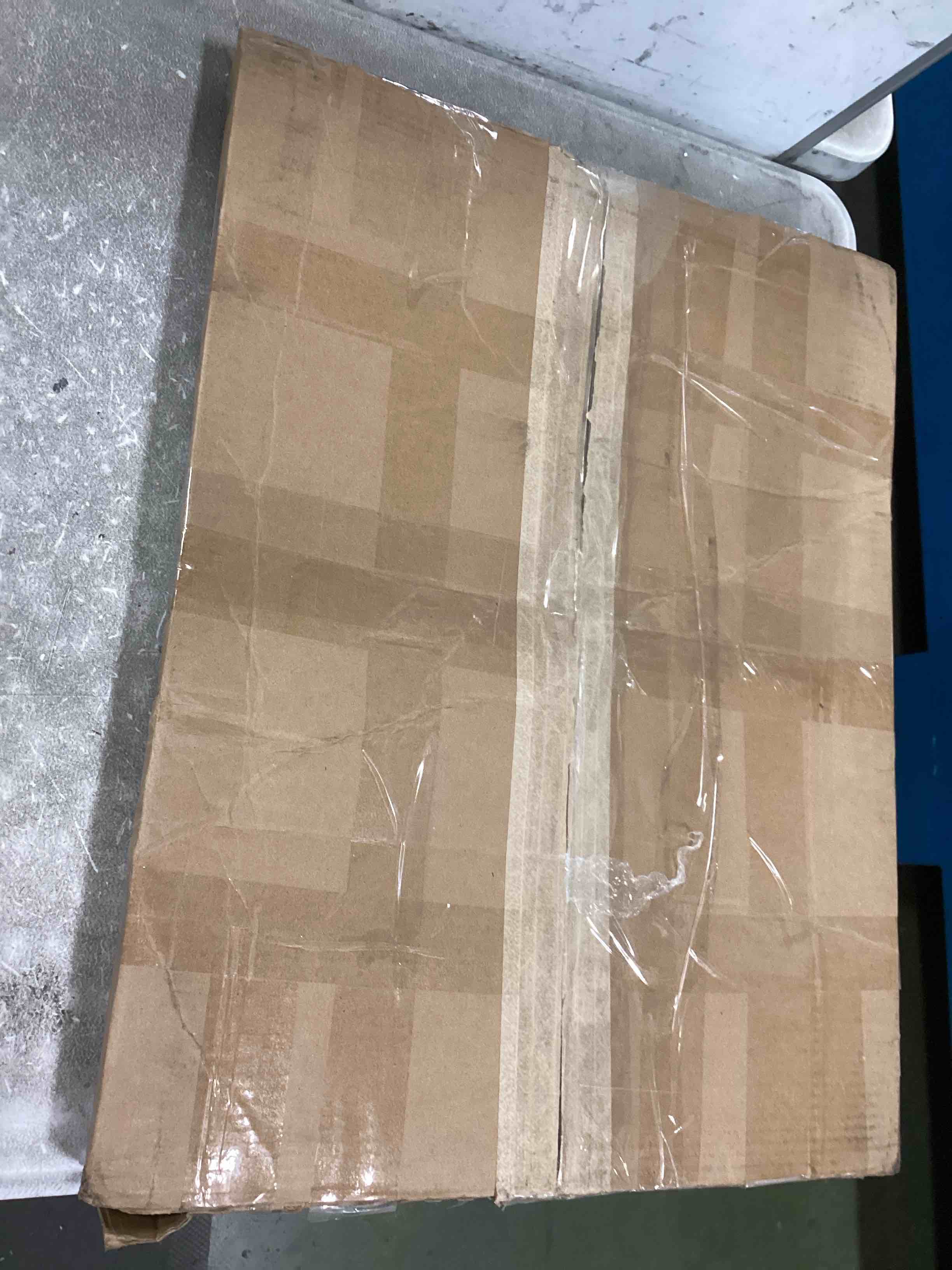 https://s3.amazonaws.com/lotting-images-prod/bidfta/BLU6697351_1723031924278.jpeg