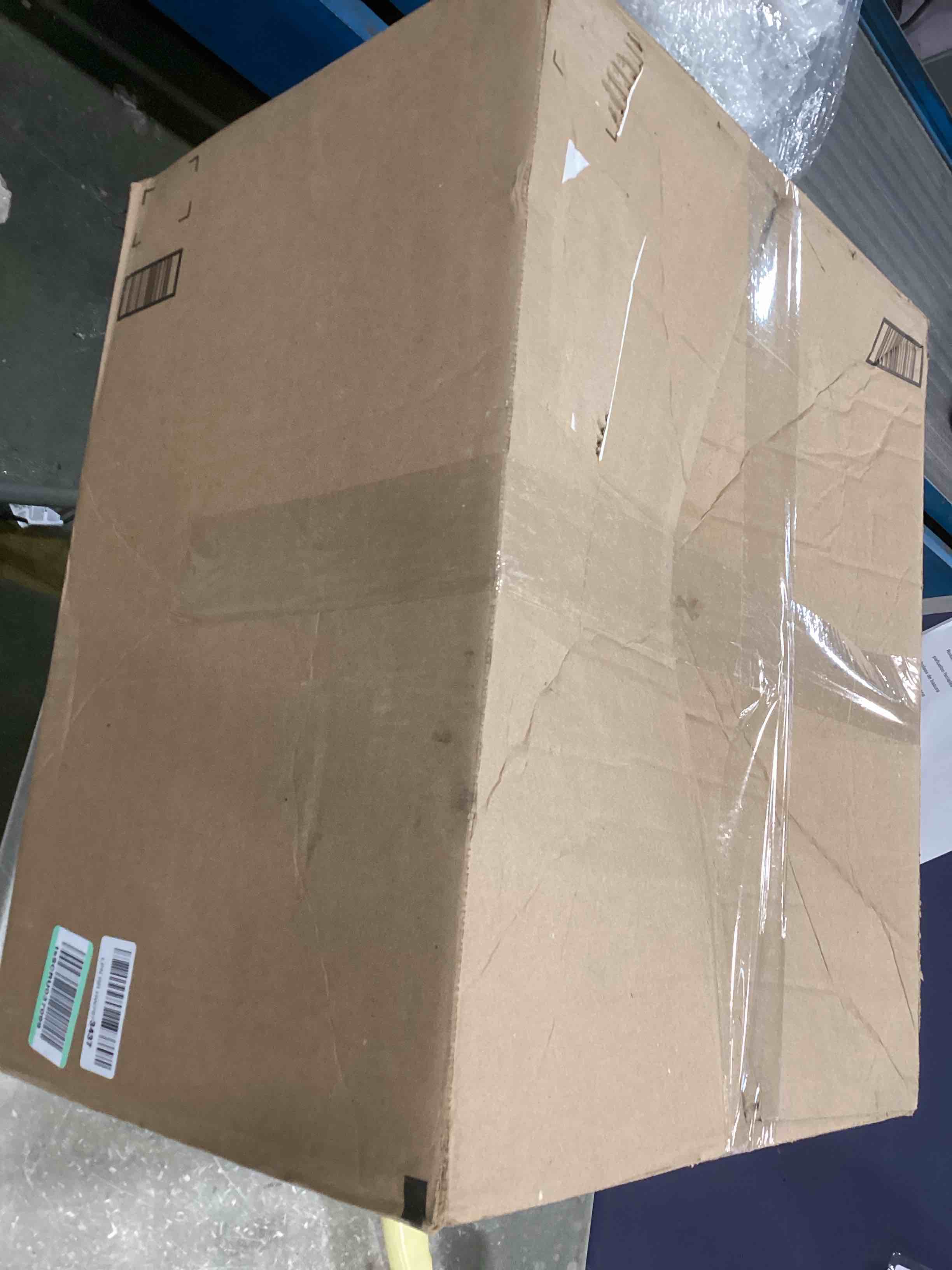 https://s3.amazonaws.com/lotting-images-prod/bidfta/BLU6697562_1723119956735.jpeg