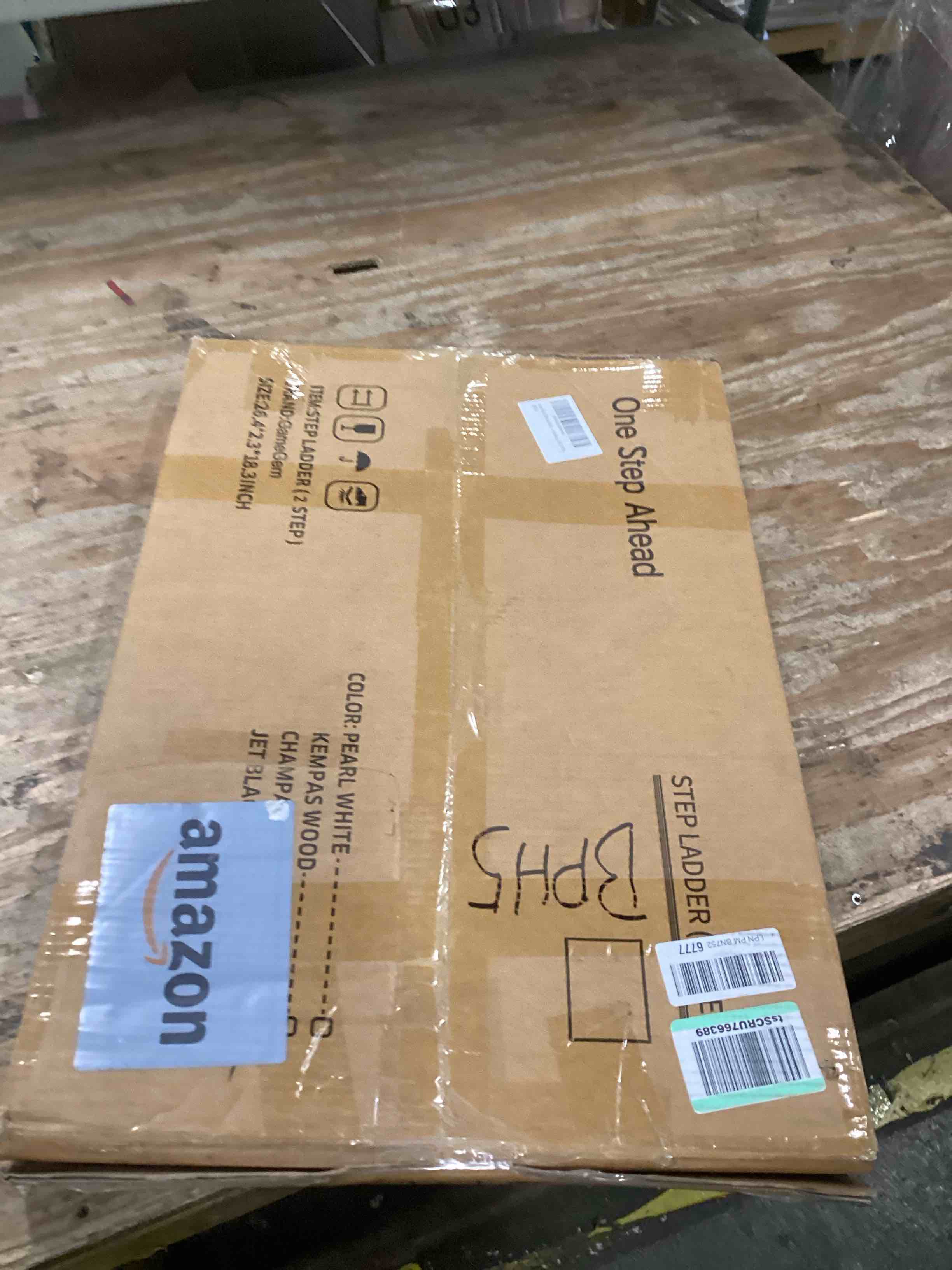 https://s3.amazonaws.com/lotting-images-prod/bidfta/BLU6698719_1723475802478.jpeg