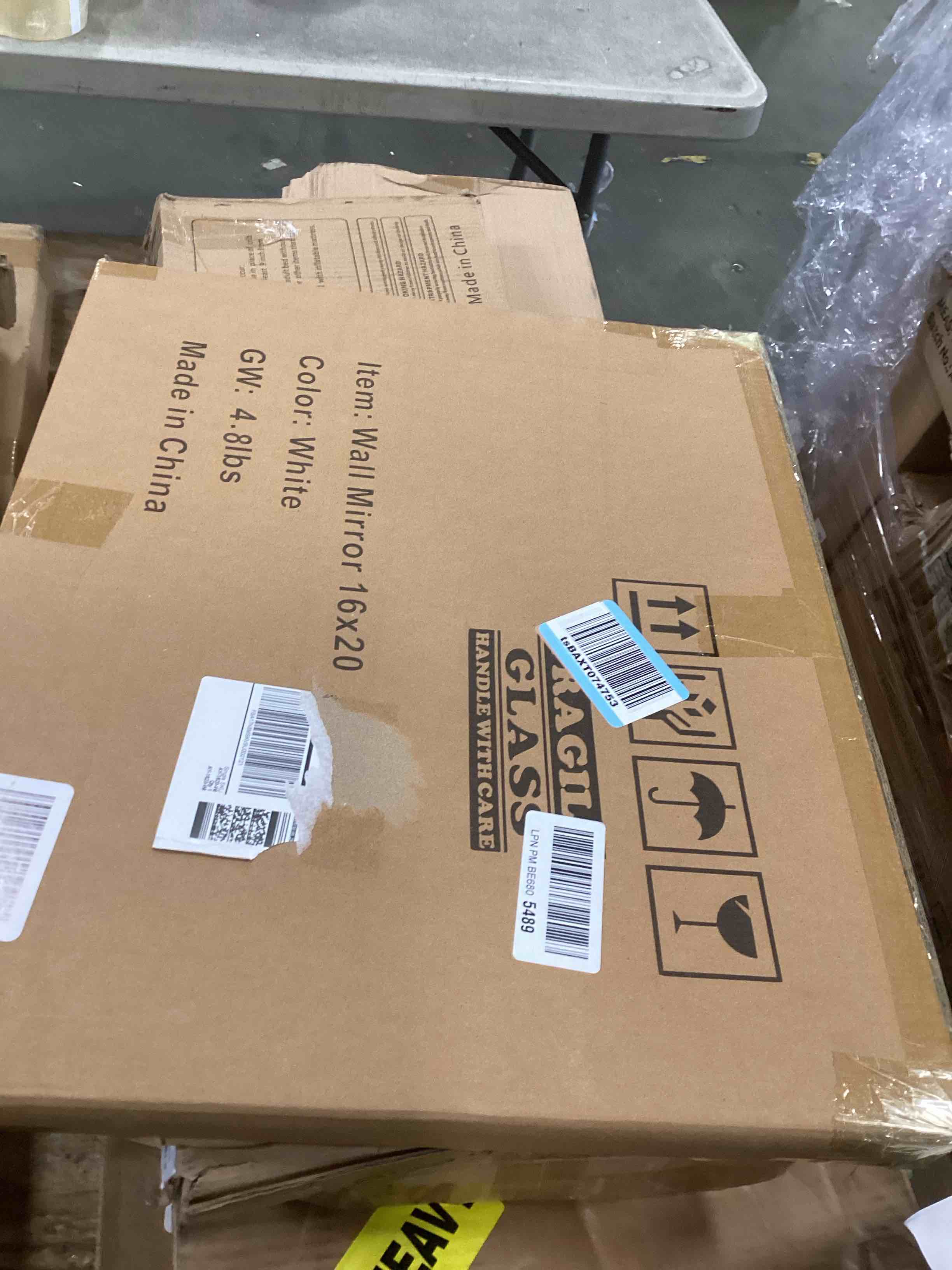 https://s3.amazonaws.com/lotting-images-prod/bidfta/BLU6698901_1723570975332.jpeg