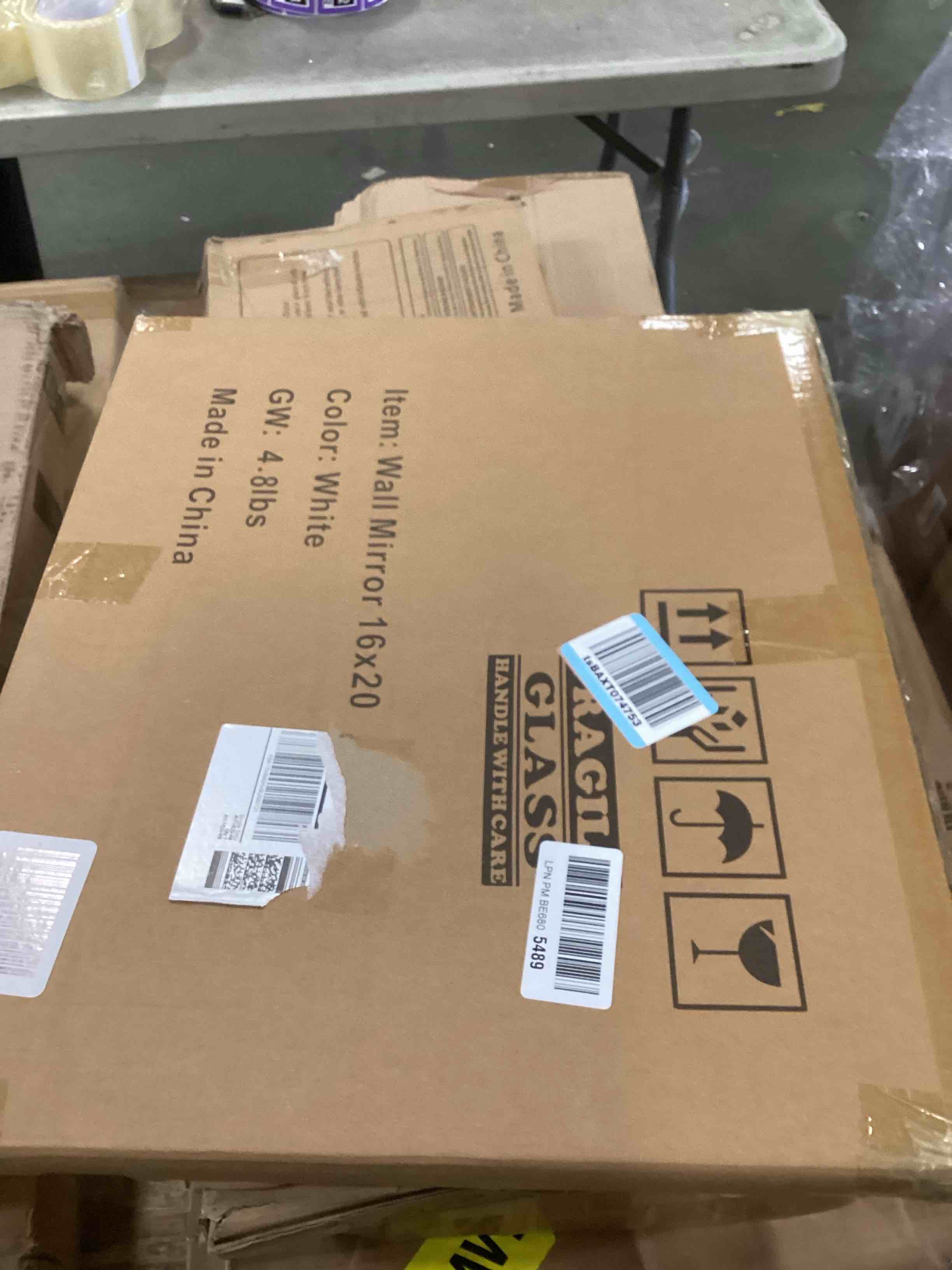 https://s3.amazonaws.com/lotting-images-prod/bidfta/BLU6698901_1723570984430.jpeg