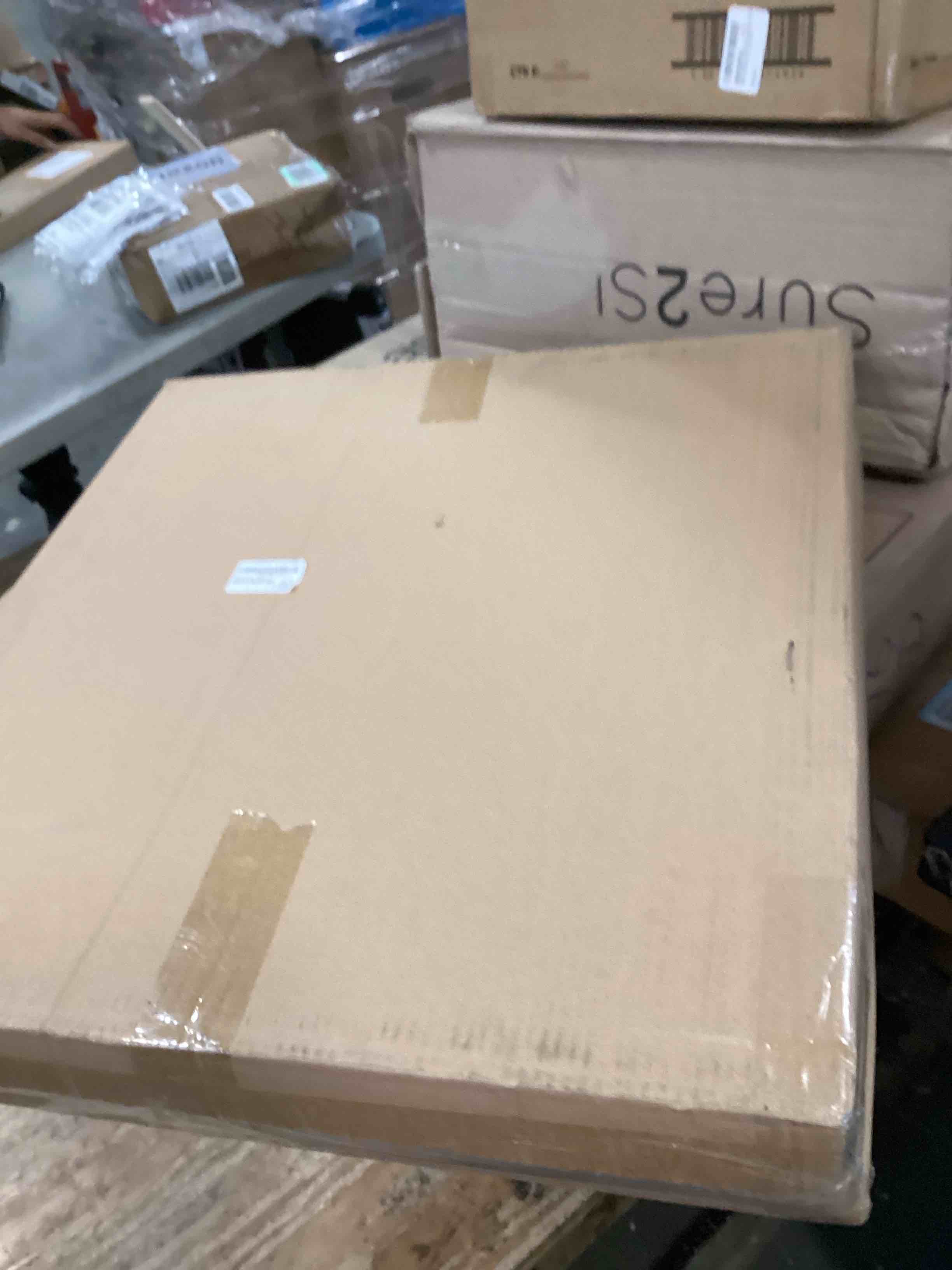 https://s3.amazonaws.com/lotting-images-prod/bidfta/BLU6699409_1723750172326.jpeg