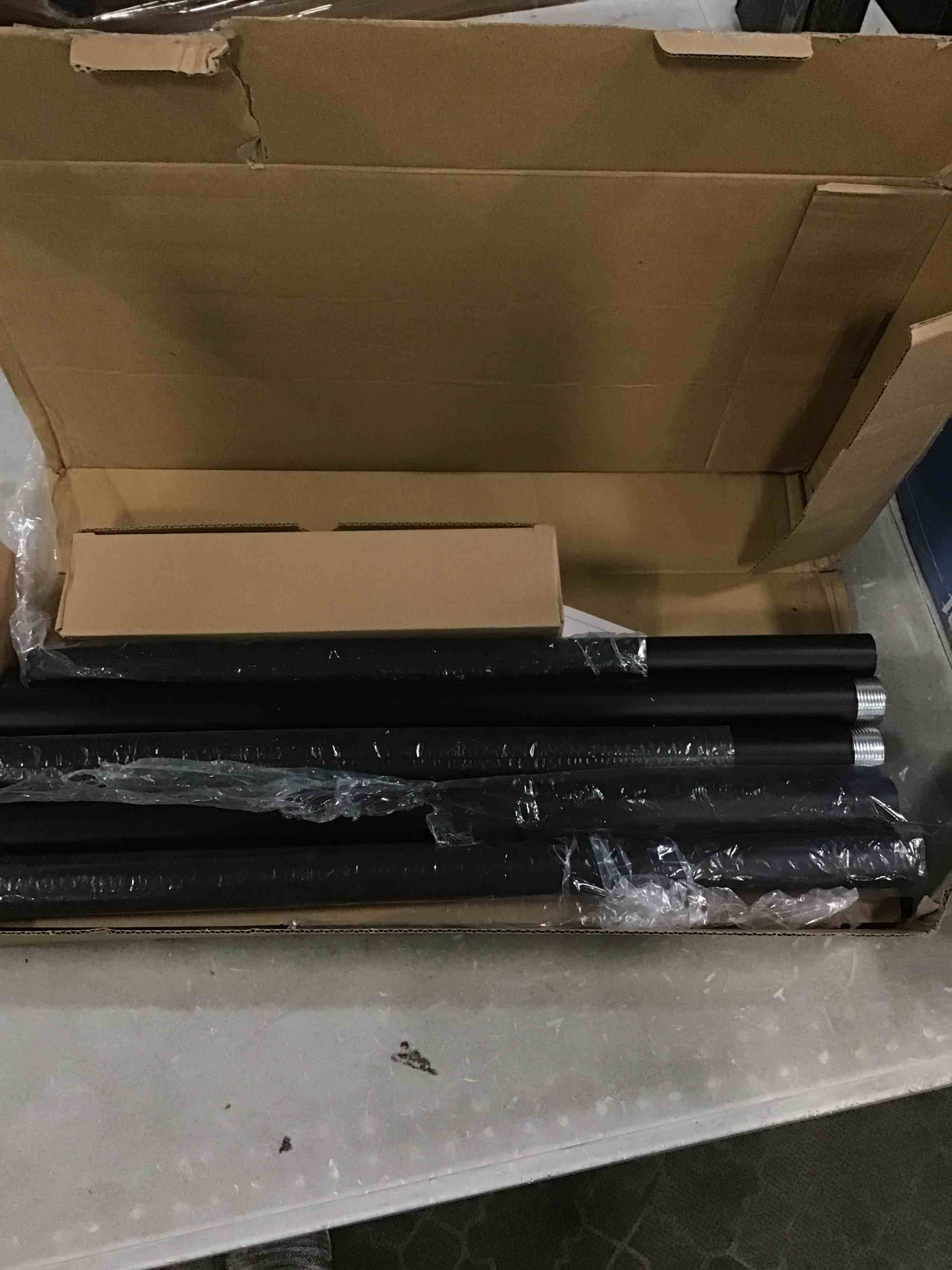 https://s3.amazonaws.com/lotting-images-prod/bidfta/BLU6699451_1722865795120.jpeg