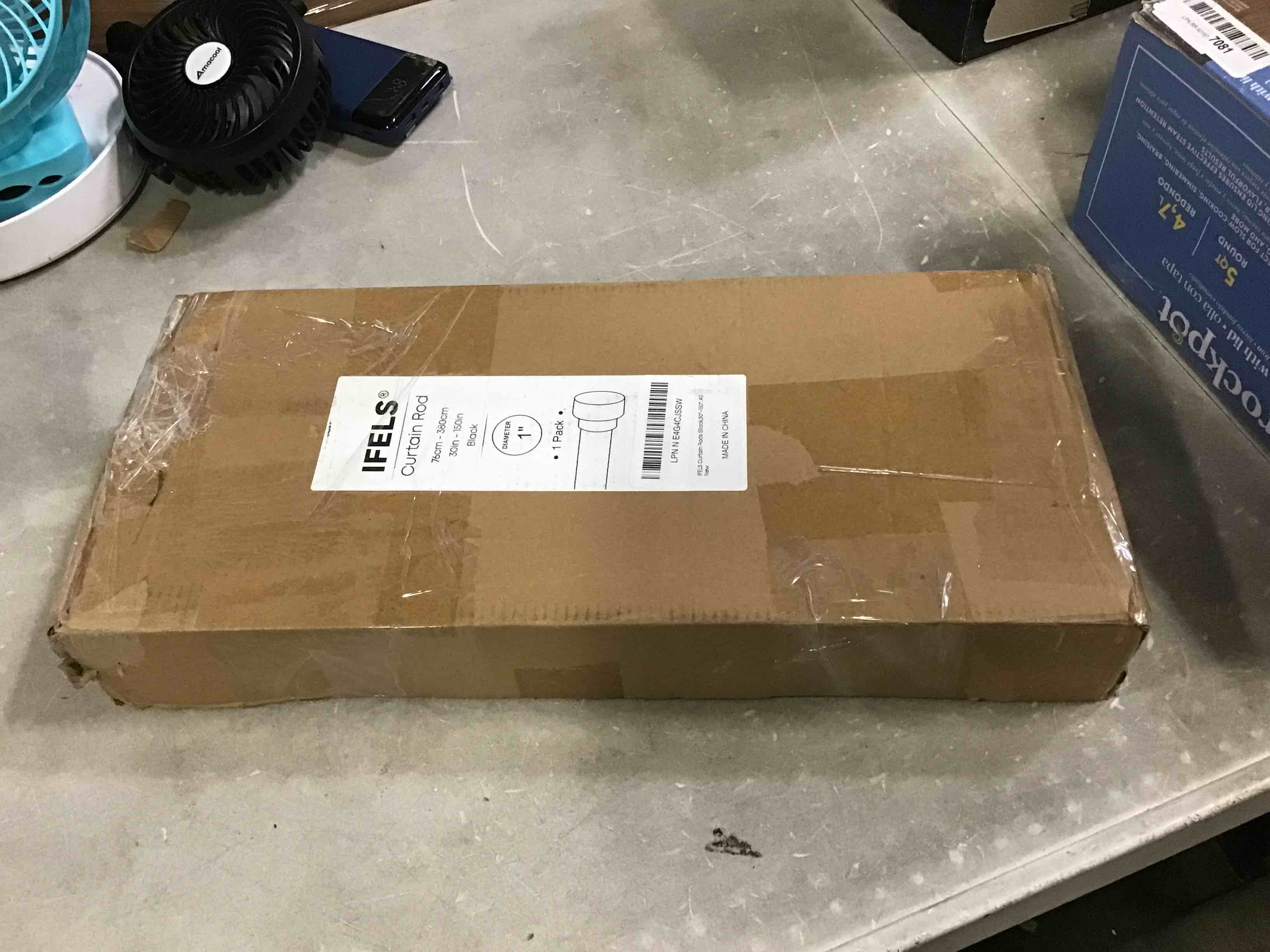 https://s3.amazonaws.com/lotting-images-prod/bidfta/BLU6699451_1722865848161.jpeg