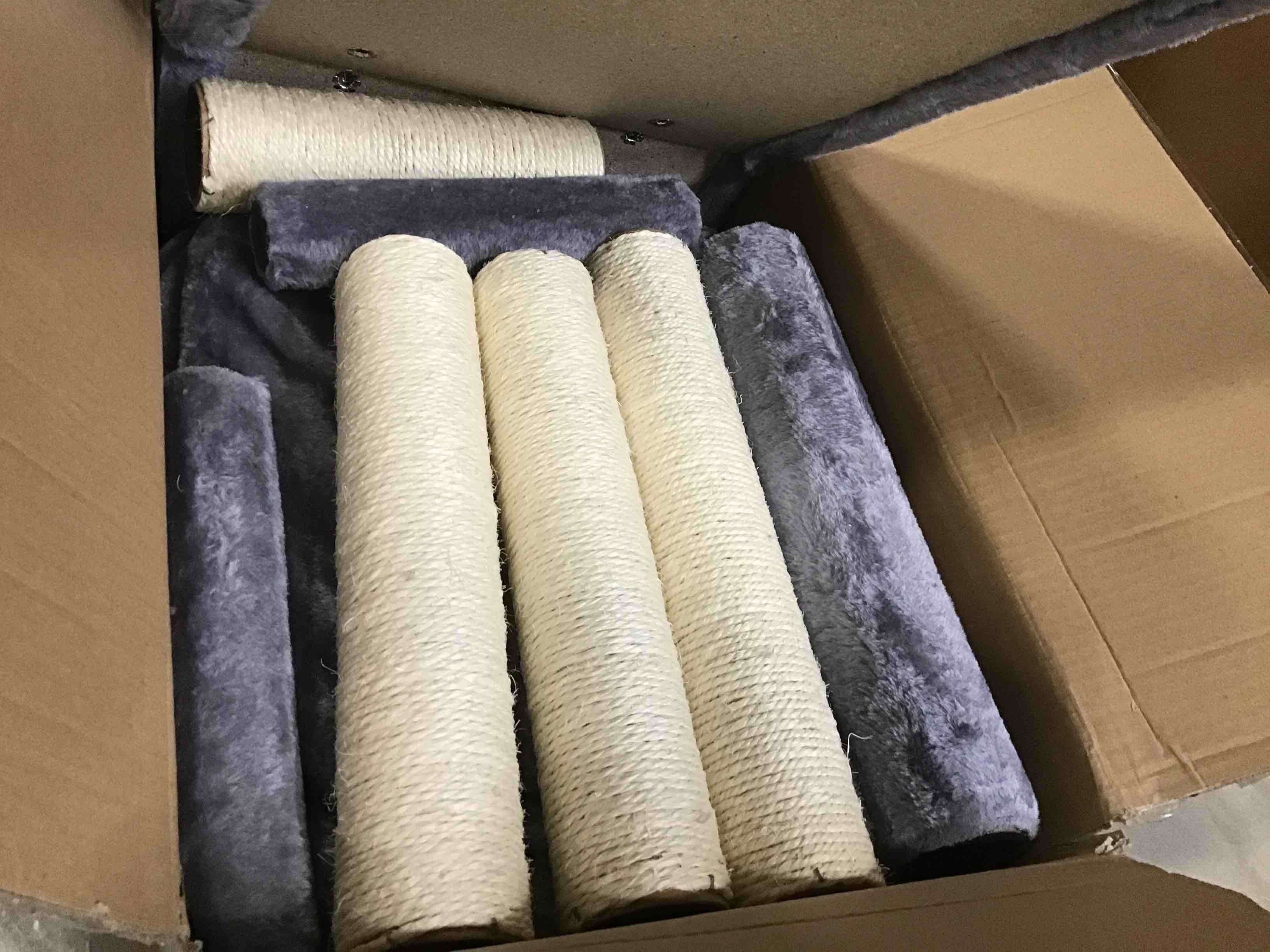 https://s3.amazonaws.com/lotting-images-prod/bidfta/BLU6699467_1722868581818.jpeg