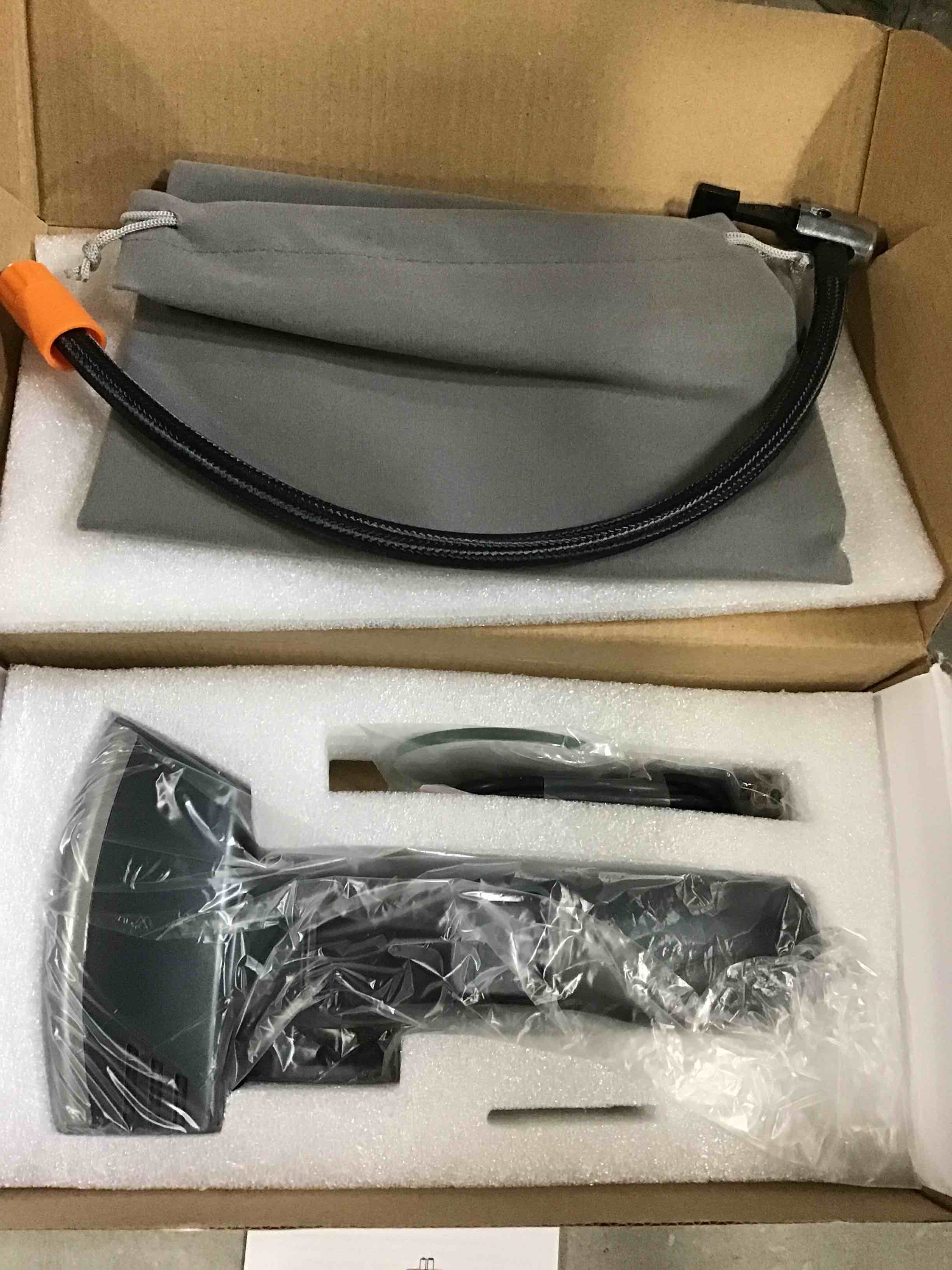 https://s3.amazonaws.com/lotting-images-prod/bidfta/BLU6699474_1722869295622.jpeg