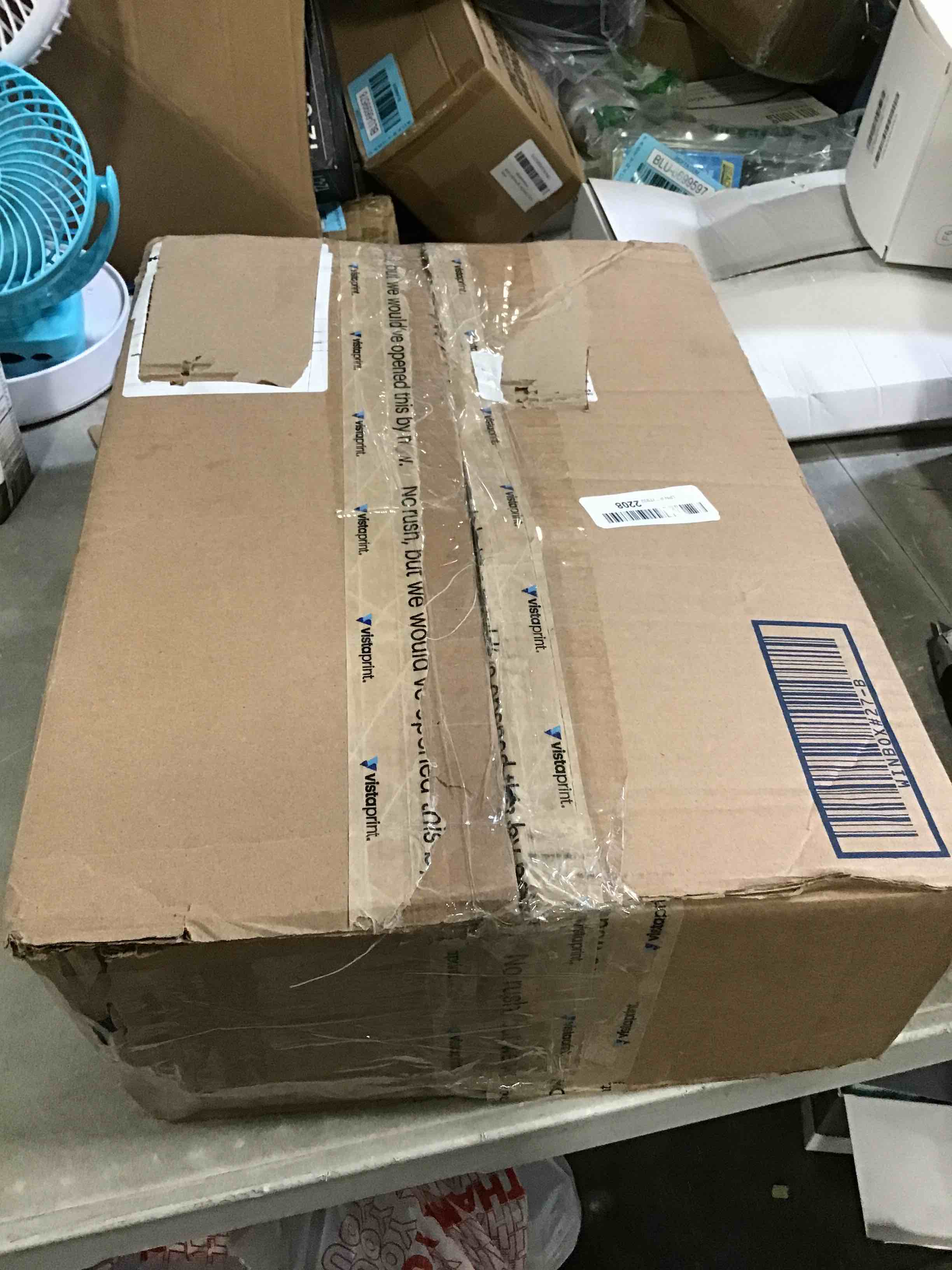 https://s3.amazonaws.com/lotting-images-prod/bidfta/BLU6699600_1722883648164.jpeg