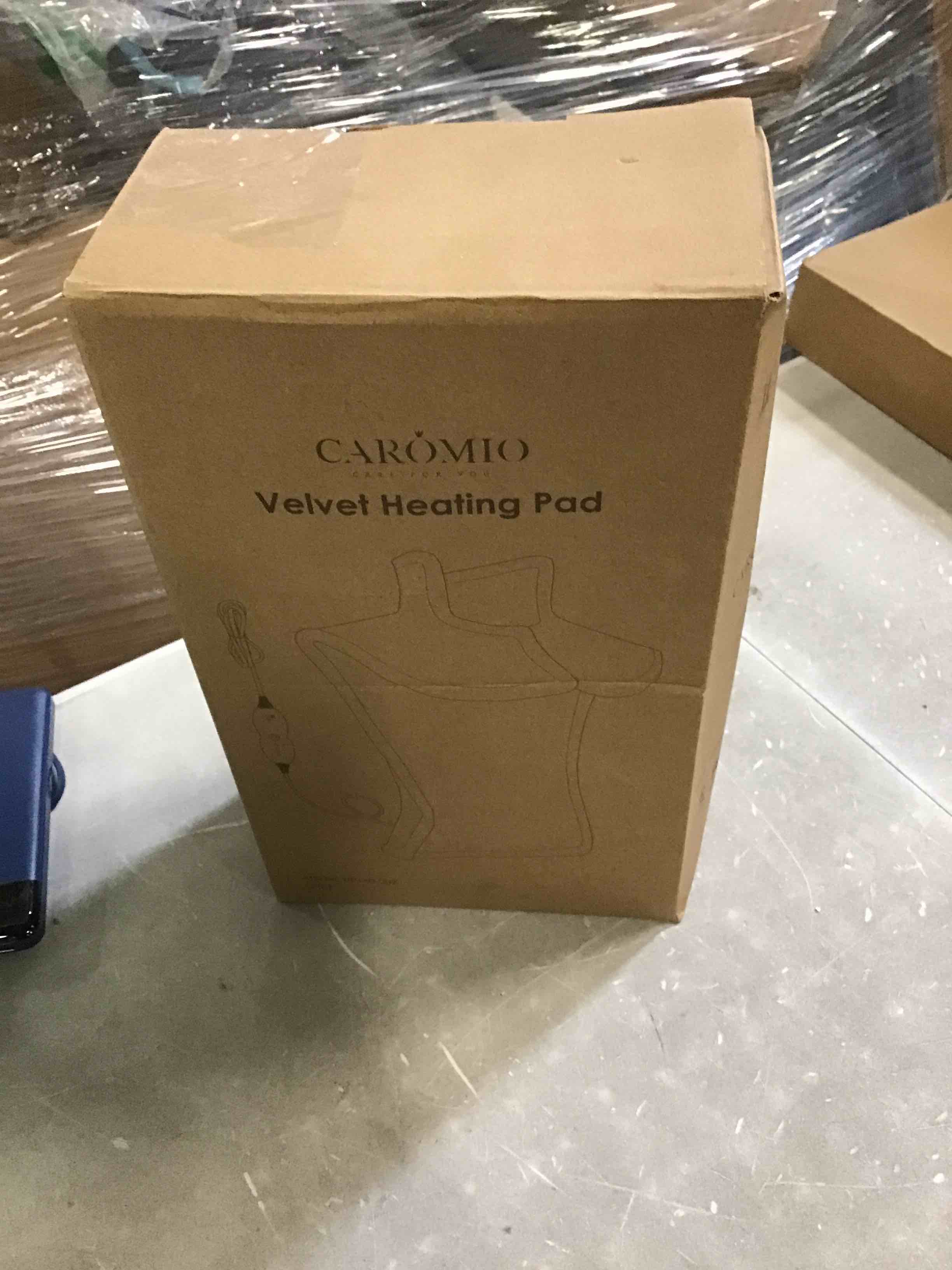 https://s3.amazonaws.com/lotting-images-prod/bidfta/BLU6699606_1722884092655.jpeg