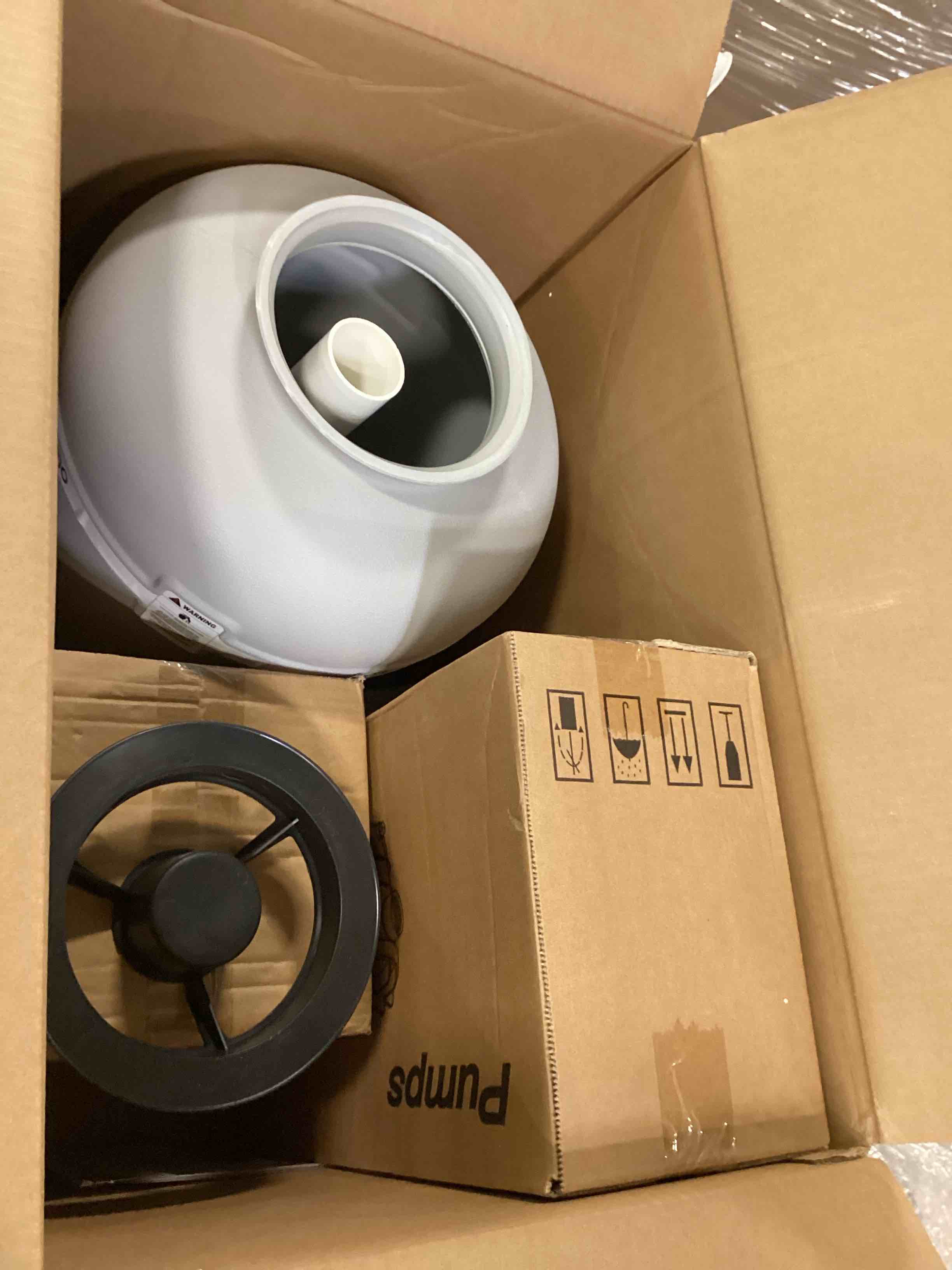 https://s3.amazonaws.com/lotting-images-prod/bidfta/BLU6700876_1723560231925.jpeg