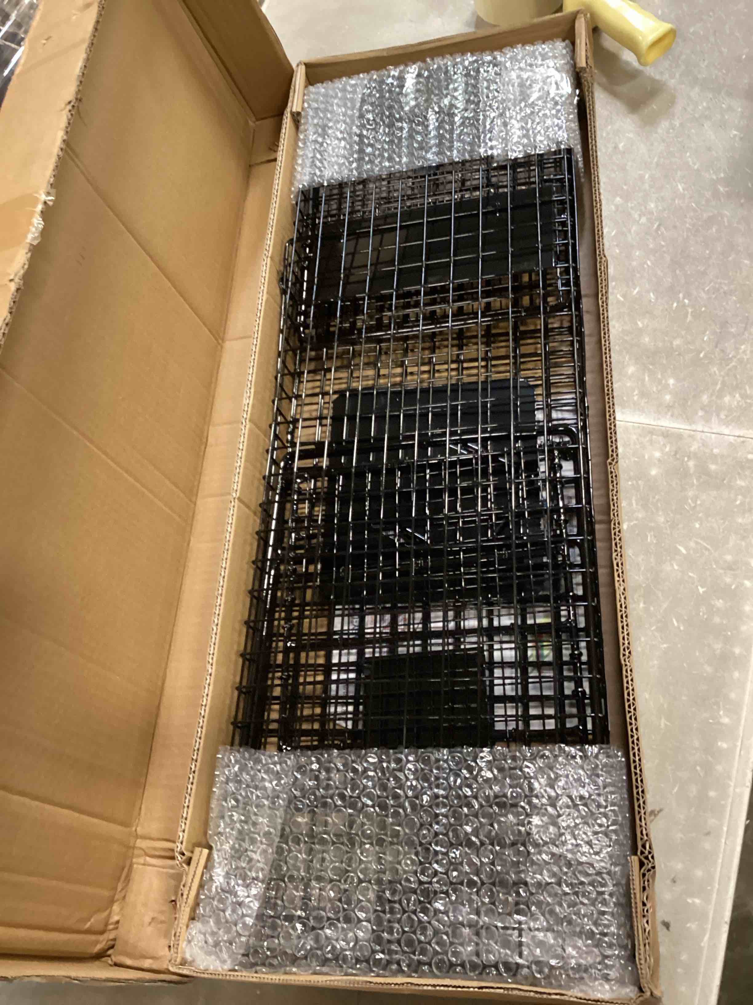 https://s3.amazonaws.com/lotting-images-prod/bidfta/BLU6700917_1723640570213.jpeg