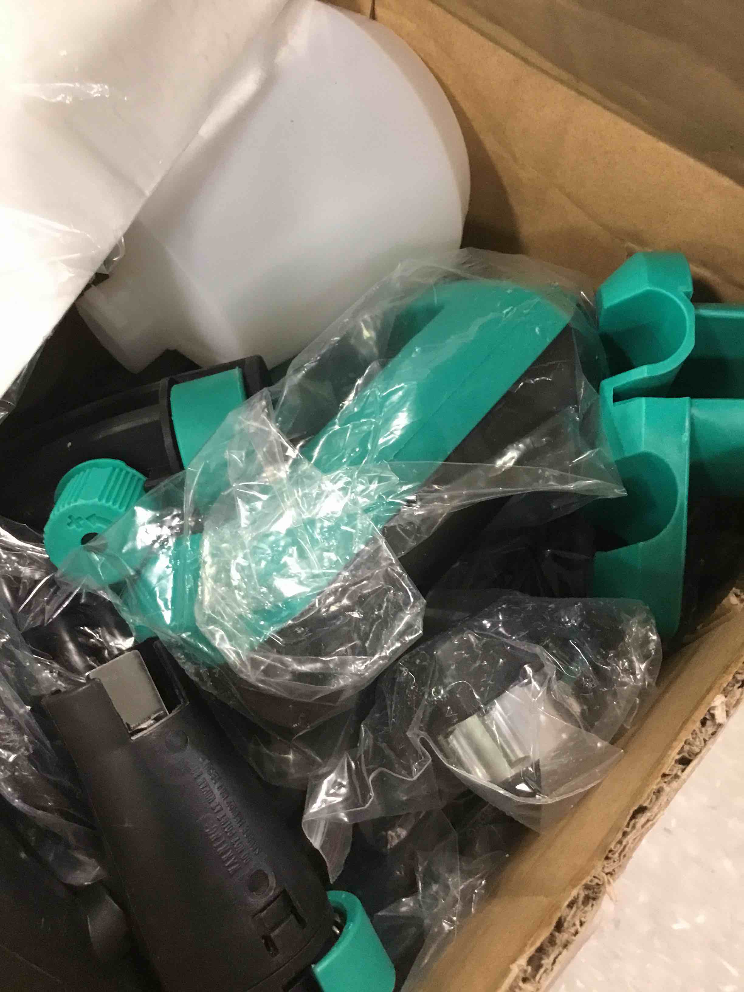 https://s3.amazonaws.com/lotting-images-prod/bidfta/BLU6701020_1722867586901.jpeg
