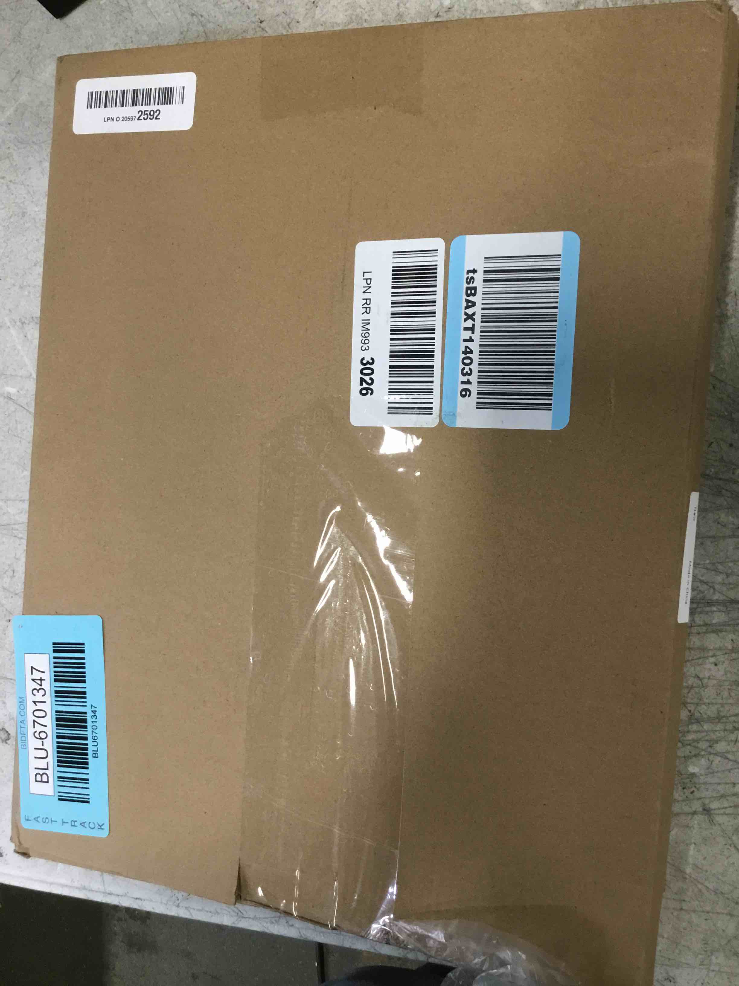 https://s3.amazonaws.com/lotting-images-prod/bidfta/BLU6701347_1722968155419.jpeg