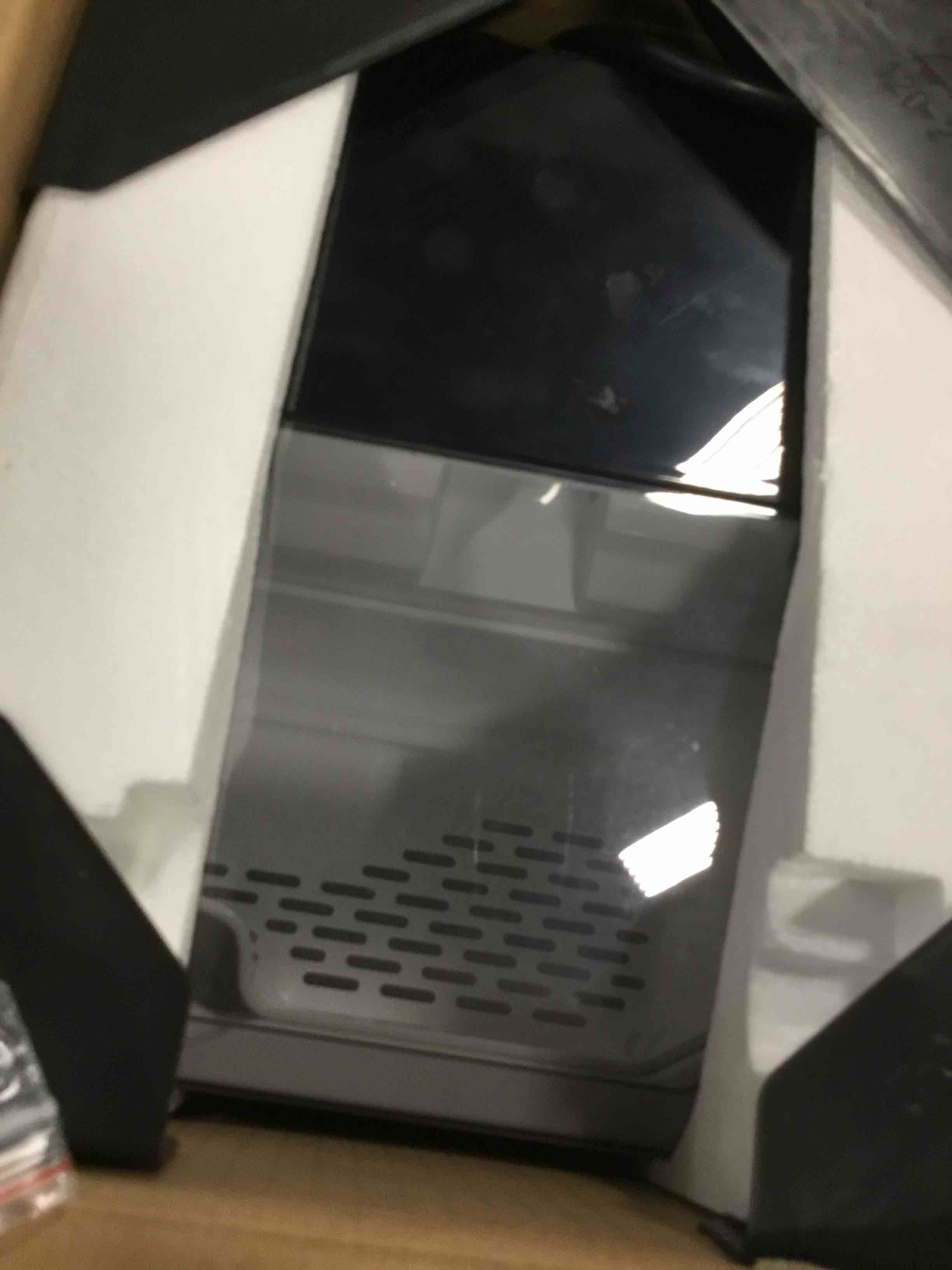 https://s3.amazonaws.com/lotting-images-prod/bidfta/BLU6701431_1723037017706.jpeg