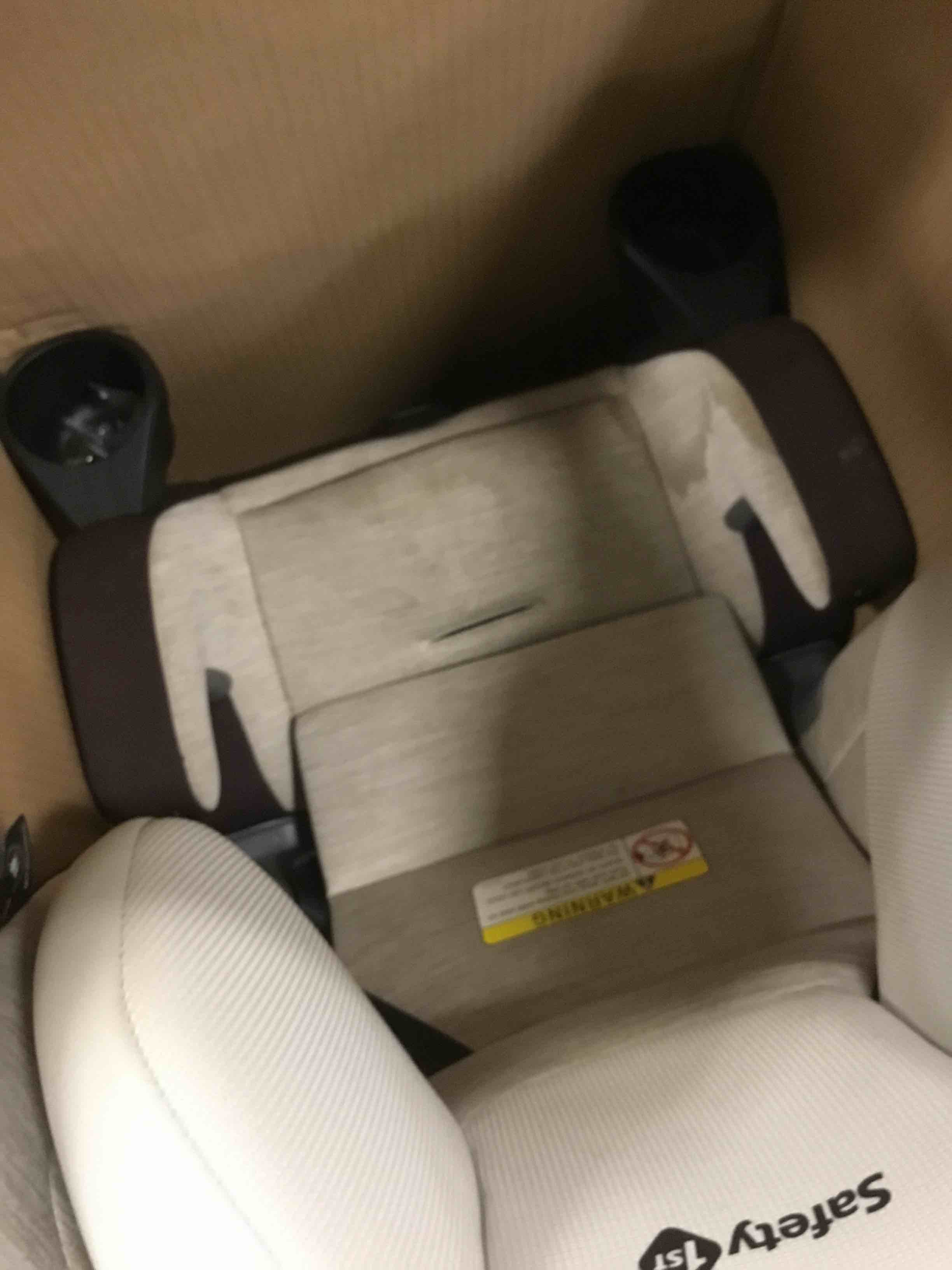Safety 1st Everslim DLX AllinOne Convertible Car Seat, 4 Modes