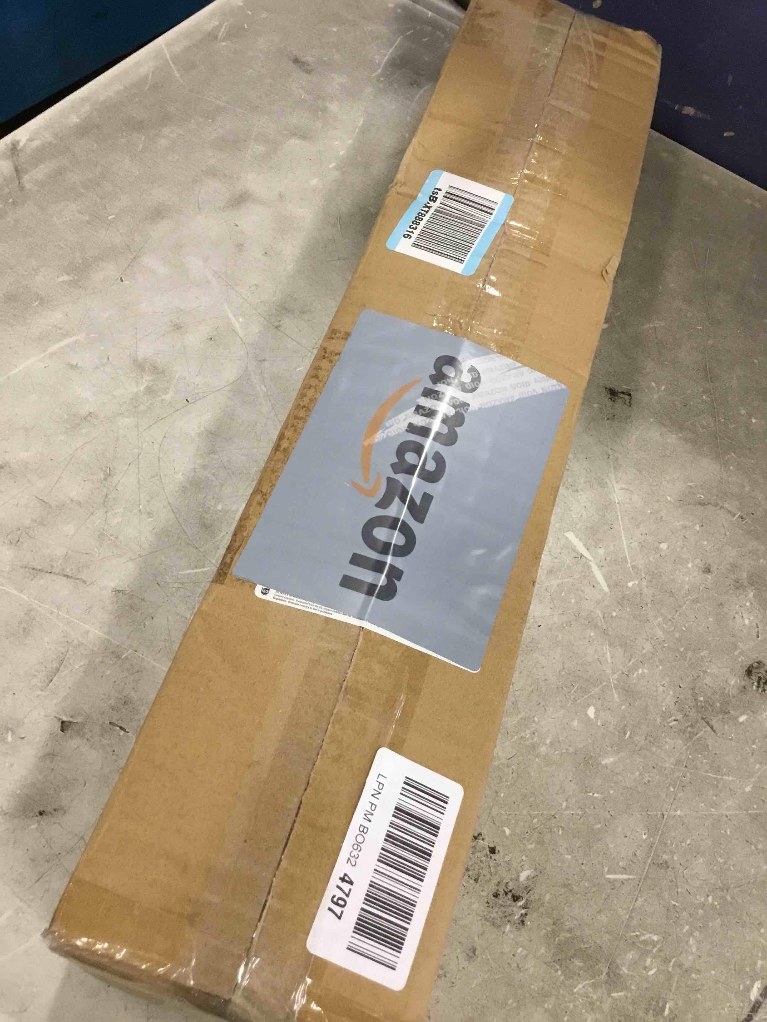 https://s3.amazonaws.com/lotting-images-prod/bidfta/BLU6701611_1723055111177.jpeg