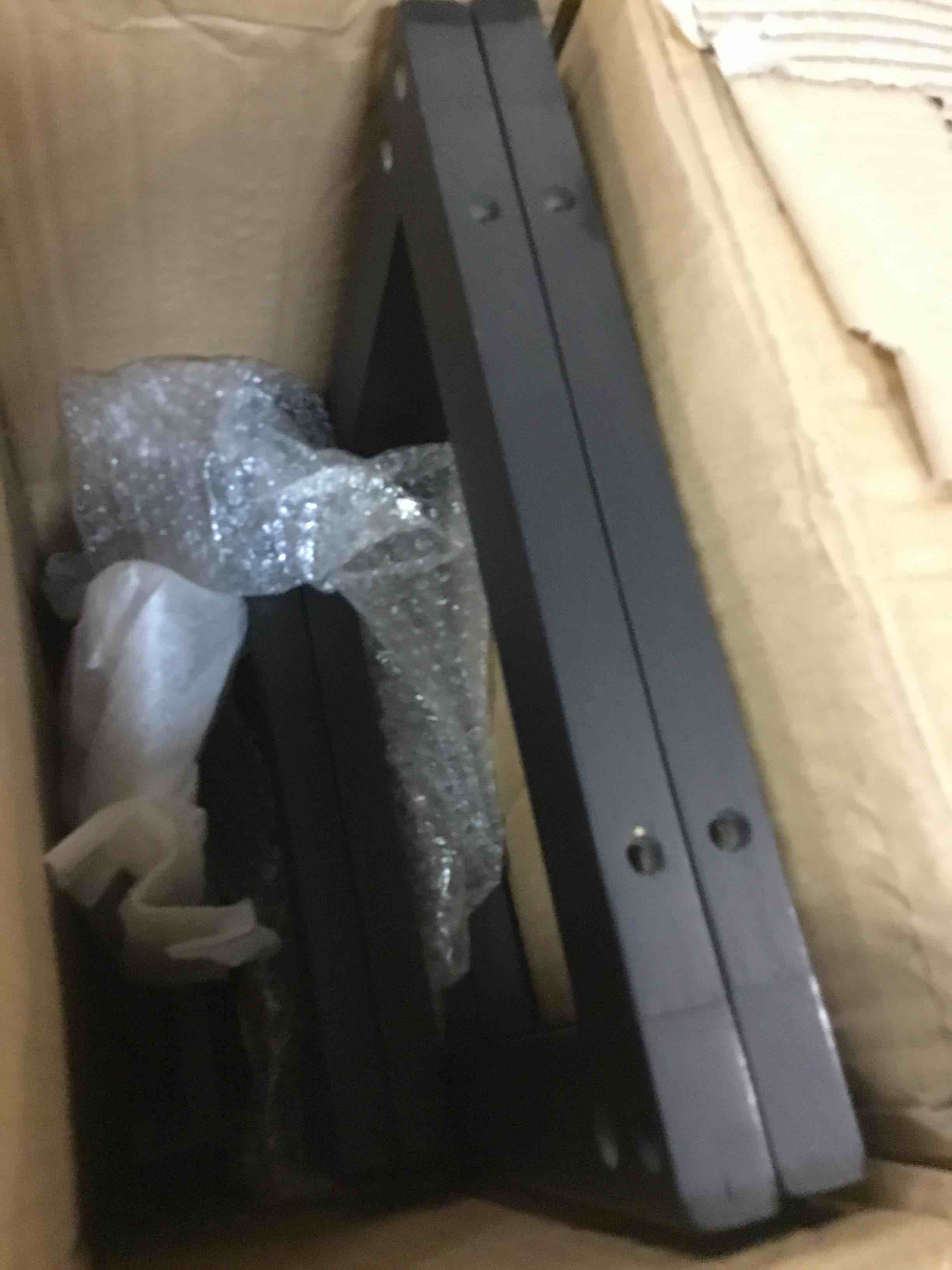 https://s3.amazonaws.com/lotting-images-prod/bidfta/BLU6701681_1723123127807.jpeg