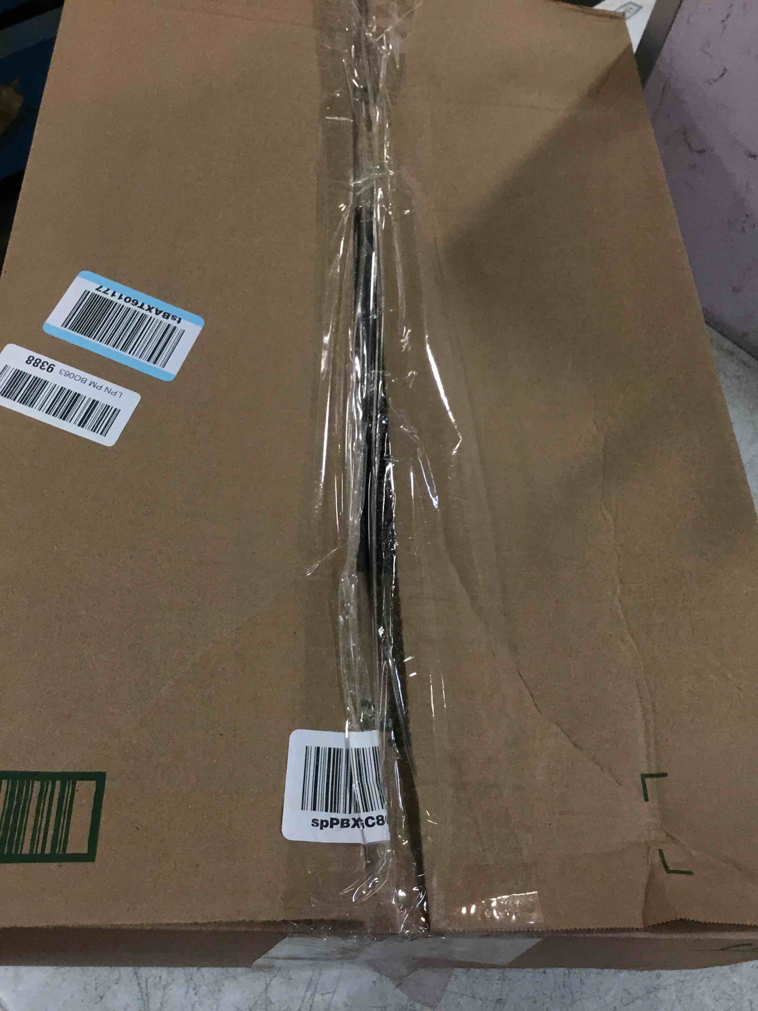 https://s3.amazonaws.com/lotting-images-prod/bidfta/BLU6701735_1723130823840.jpeg