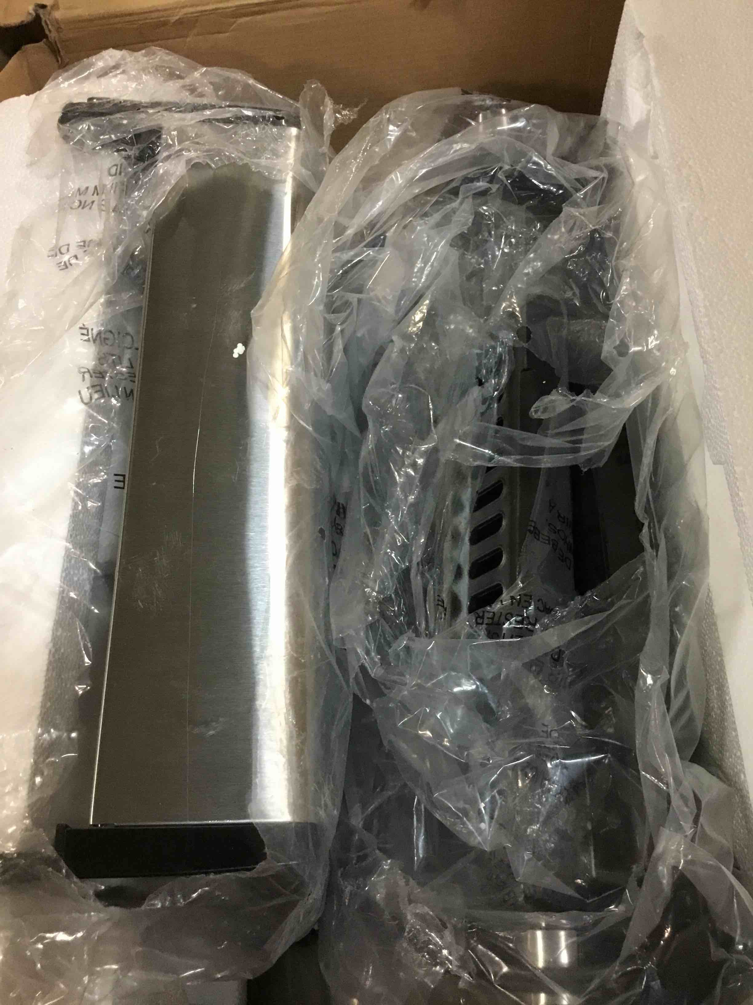 https://s3.amazonaws.com/lotting-images-prod/bidfta/BLU6701743_1723131647569.jpeg