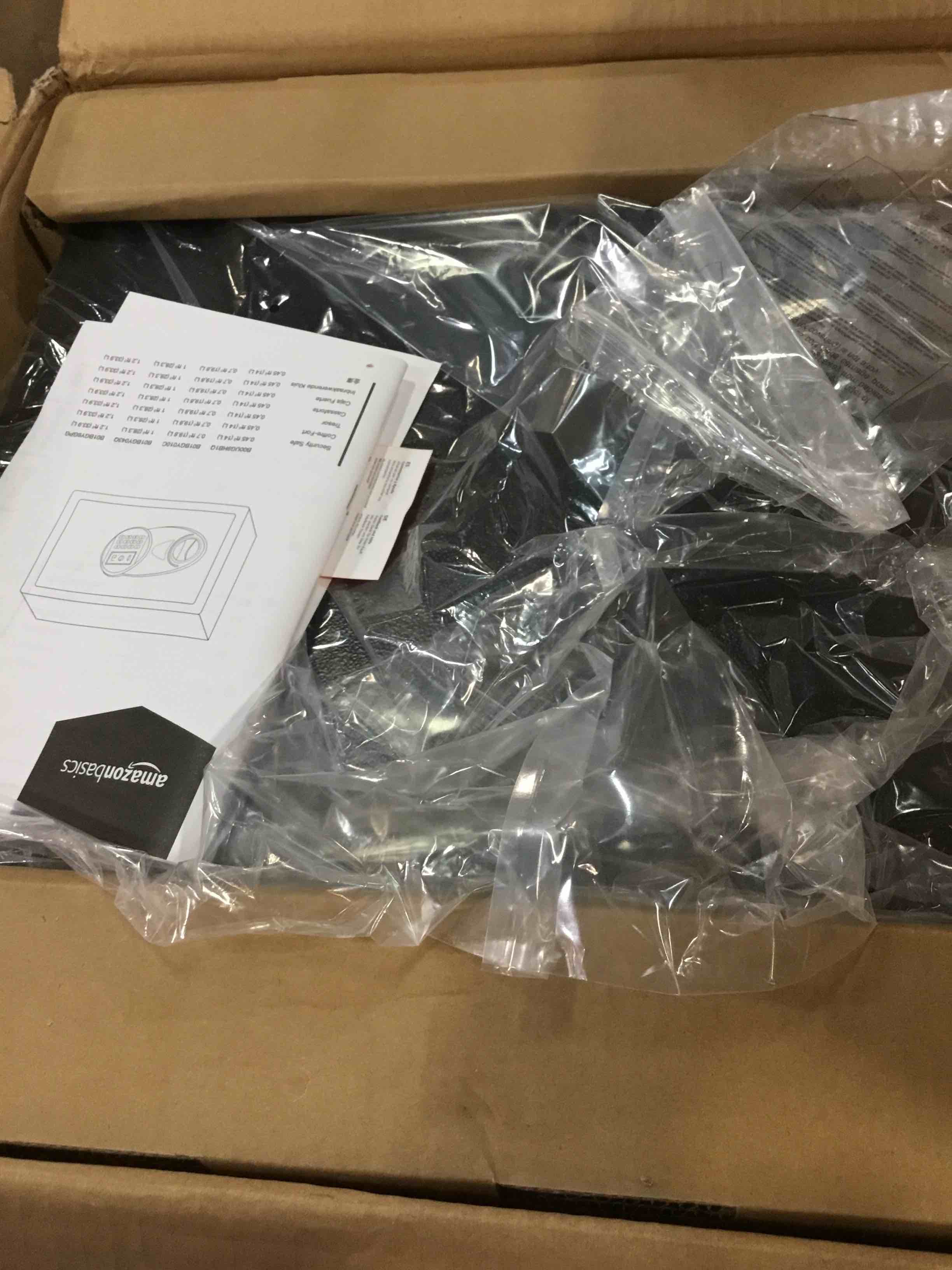 https://s3.amazonaws.com/lotting-images-prod/bidfta/BLU6702281_1723492014062.jpeg