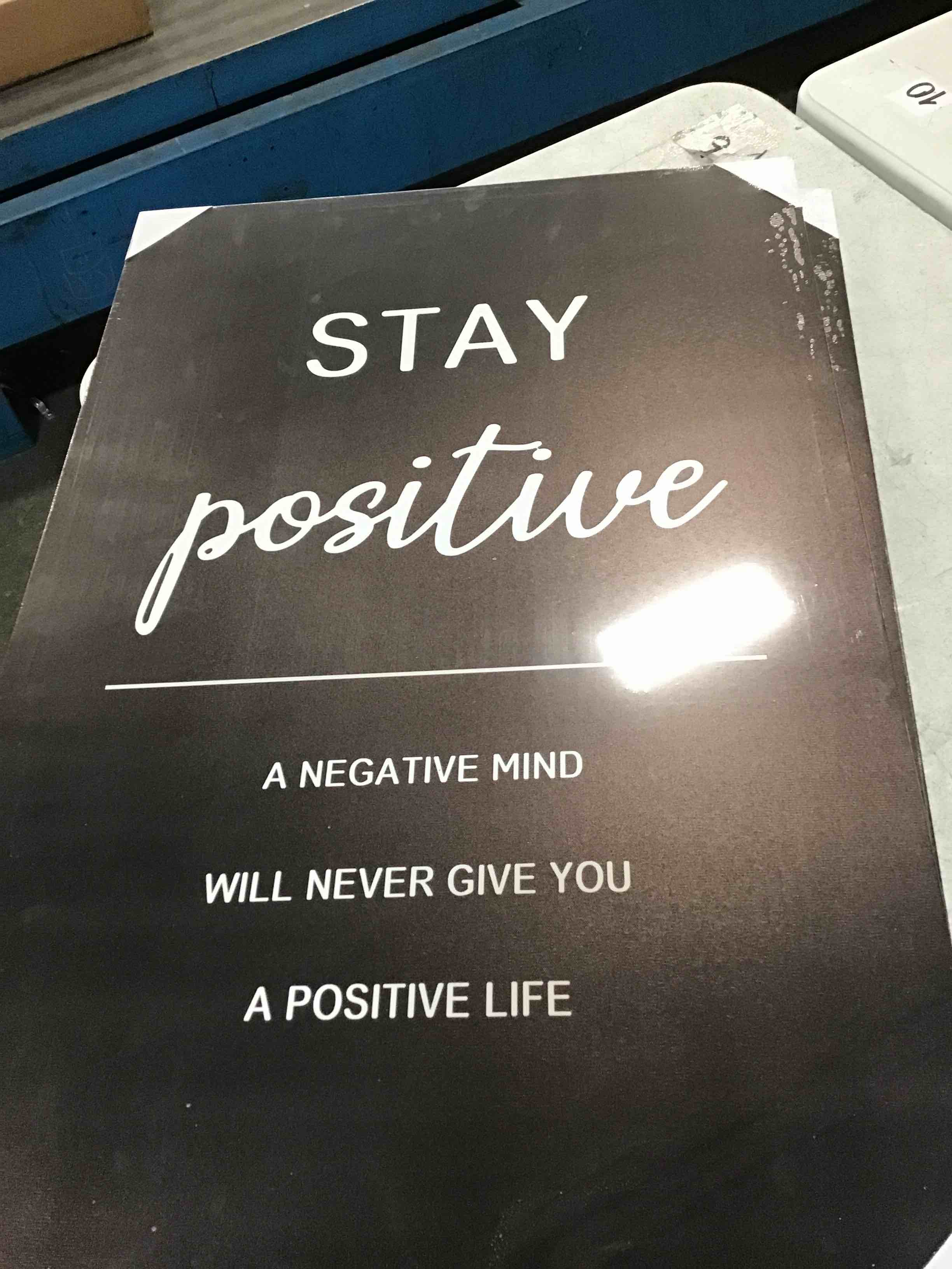 https://s3.amazonaws.com/lotting-images-prod/bidfta/BLU6702648_1723068102885.jpeg