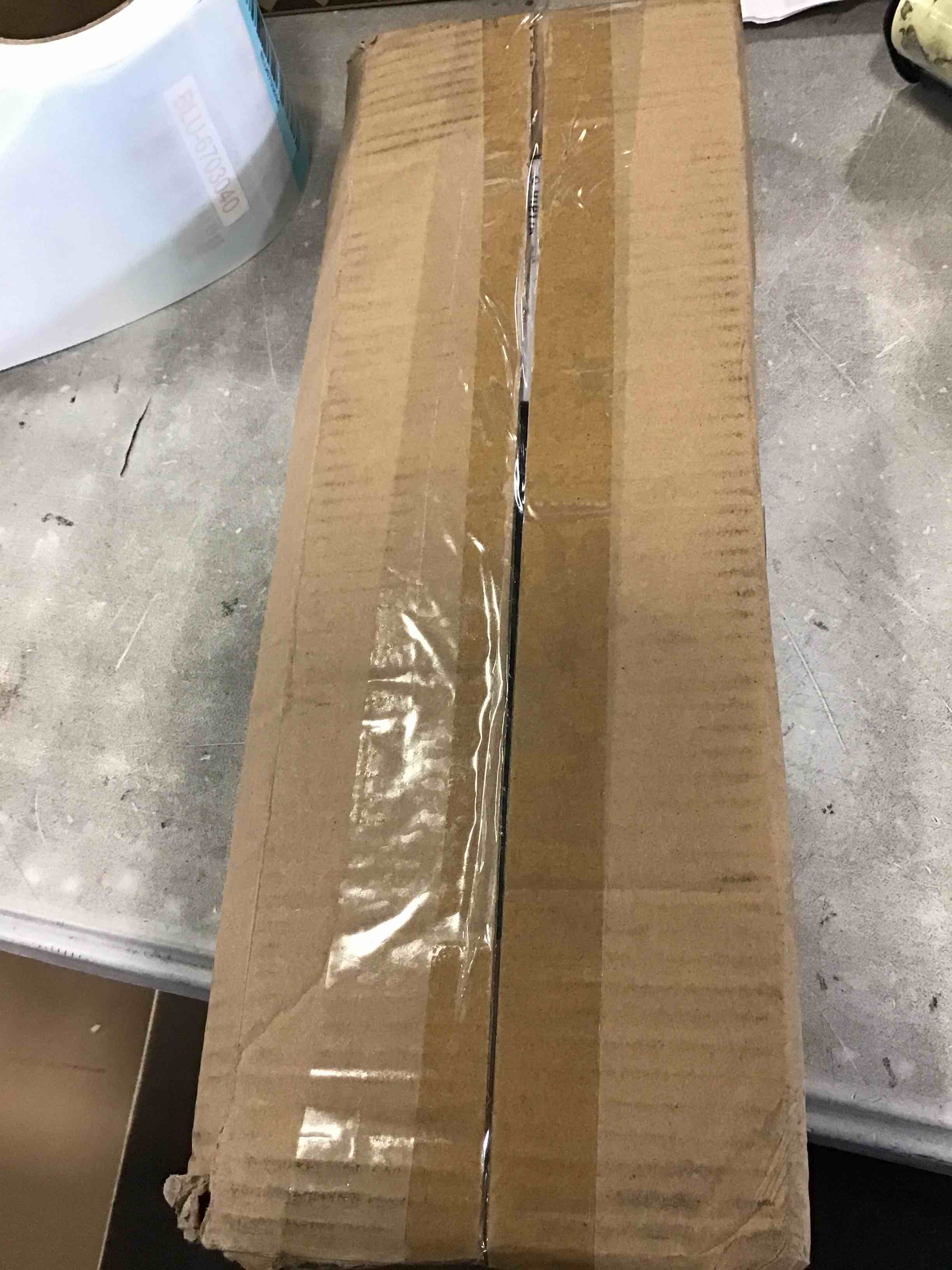 https://s3.amazonaws.com/lotting-images-prod/bidfta/BLU6703034_1722624492624.jpeg