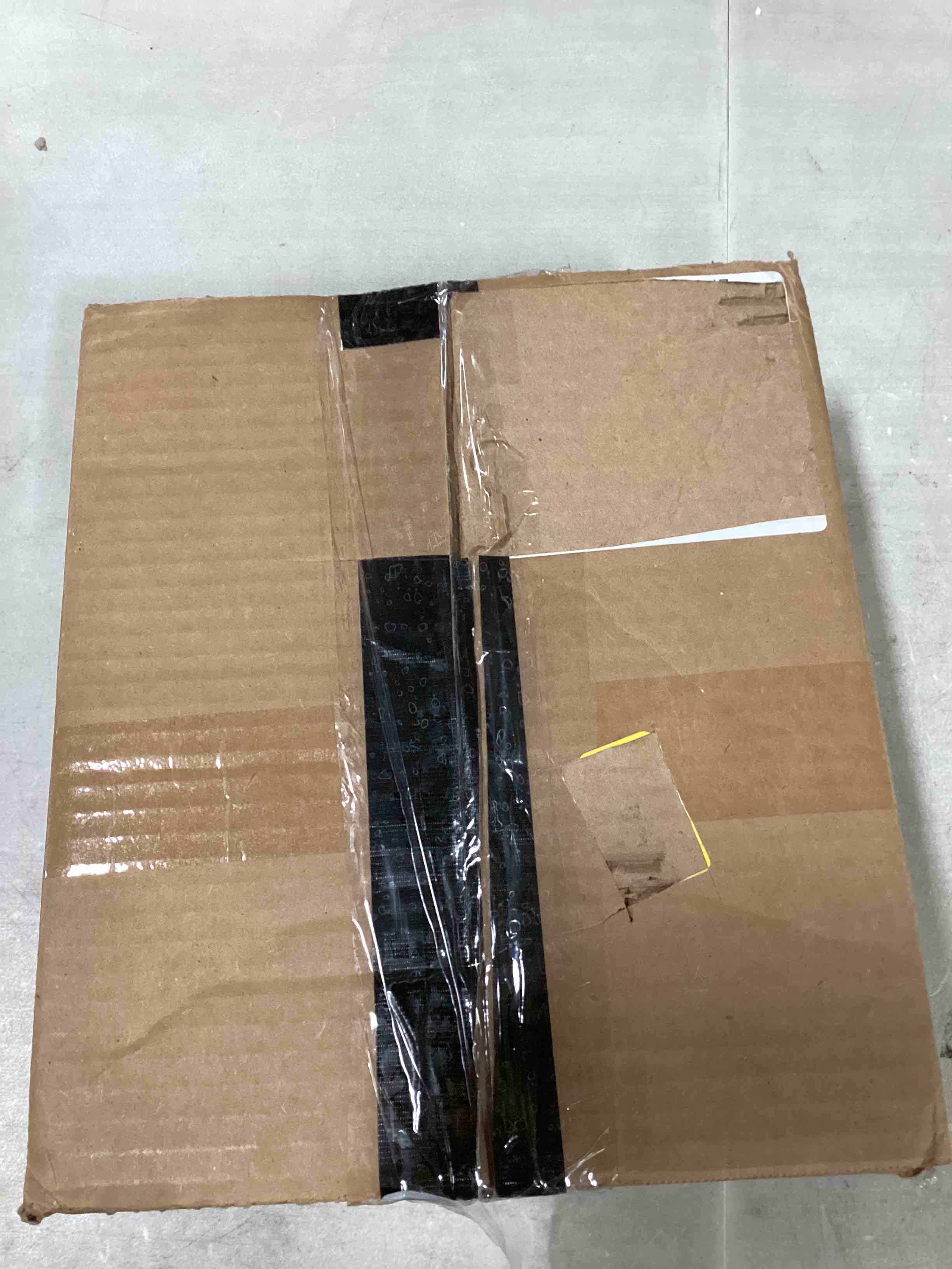 https://s3.amazonaws.com/lotting-images-prod/bidfta/BLU6703964_1719417490380.jpeg