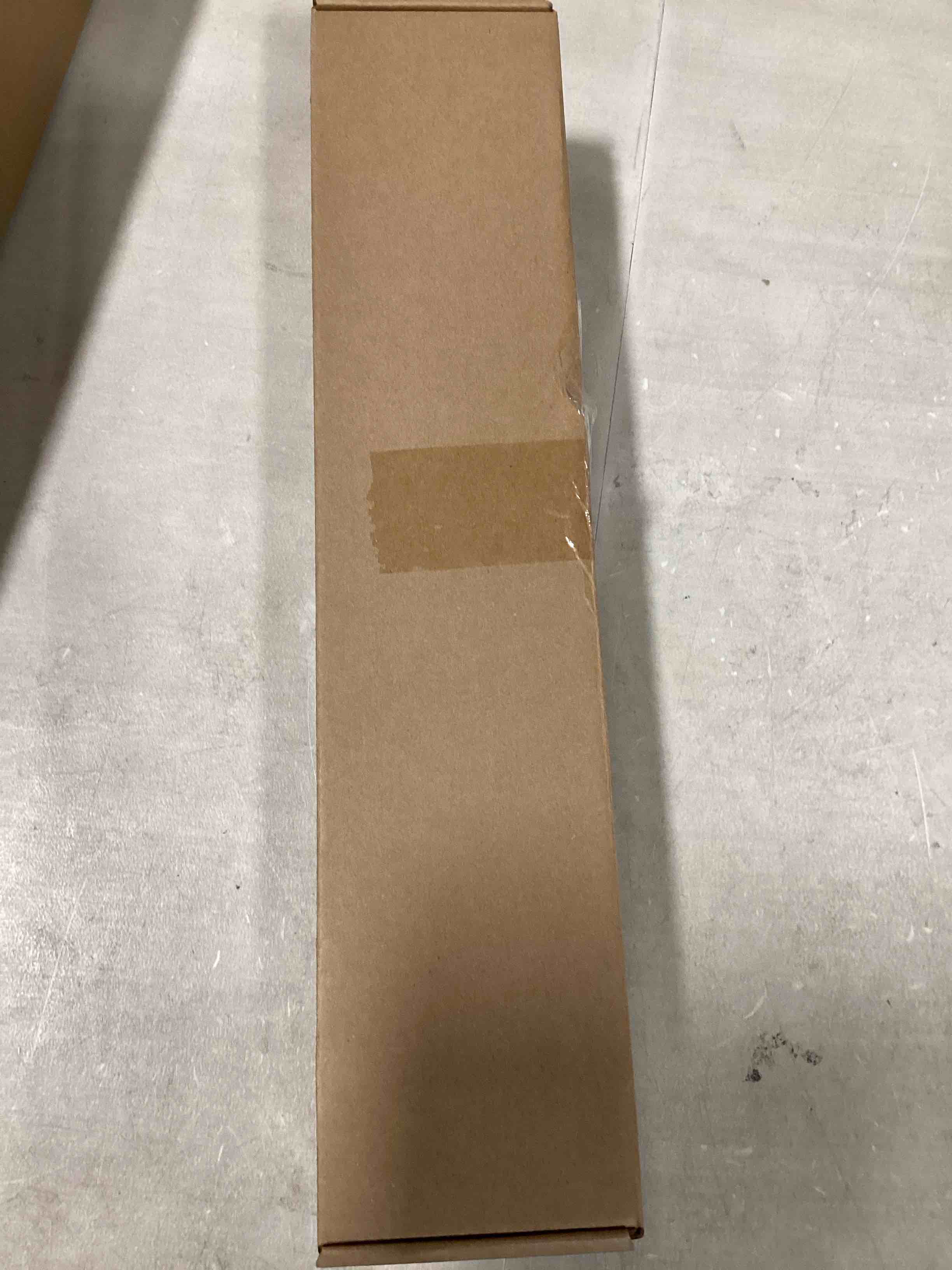 https://s3.amazonaws.com/lotting-images-prod/bidfta/BLU6704213_1719500728828.jpeg