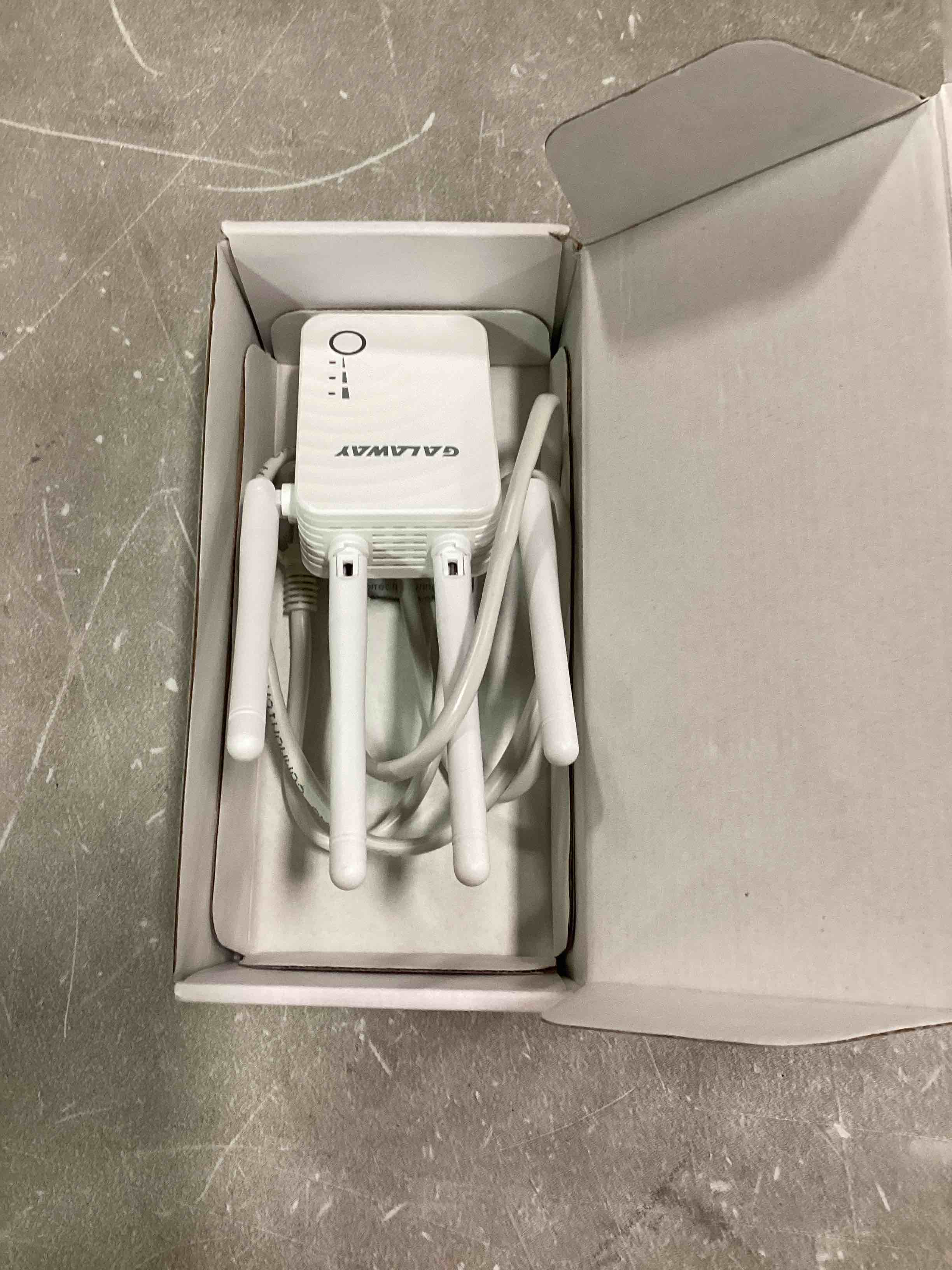 https://s3.amazonaws.com/lotting-images-prod/bidfta/BLU6707076_1719519060634.jpeg