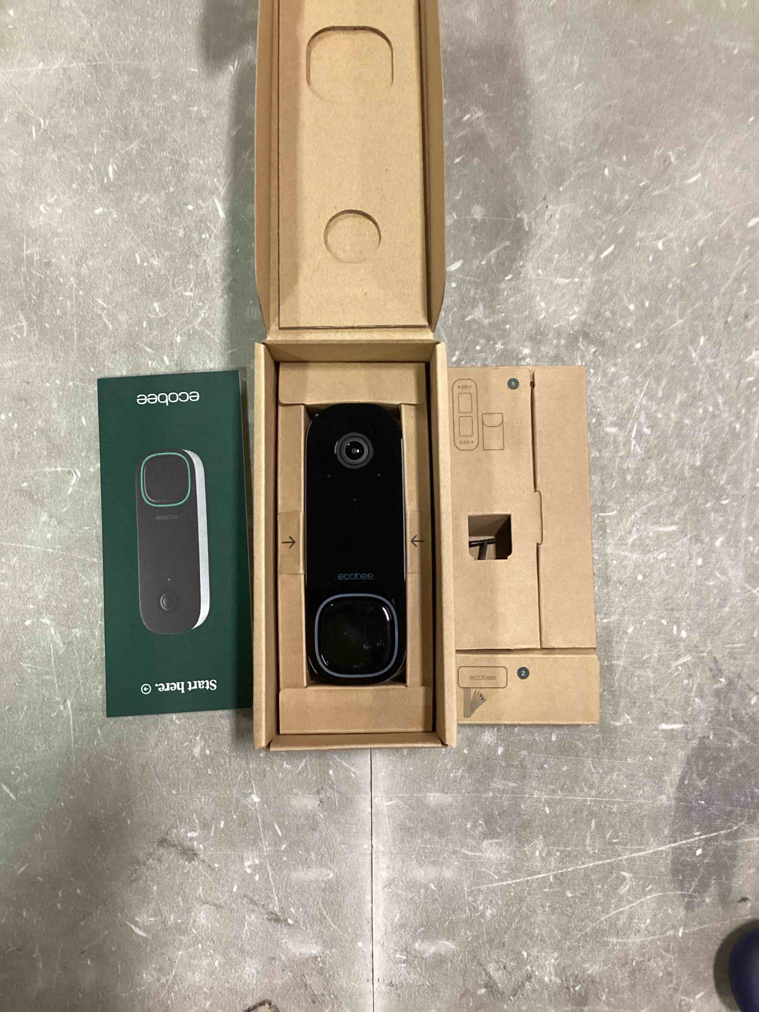 https://s3.amazonaws.com/lotting-images-prod/bidfta/BLU6707304_1719832699328.jpeg