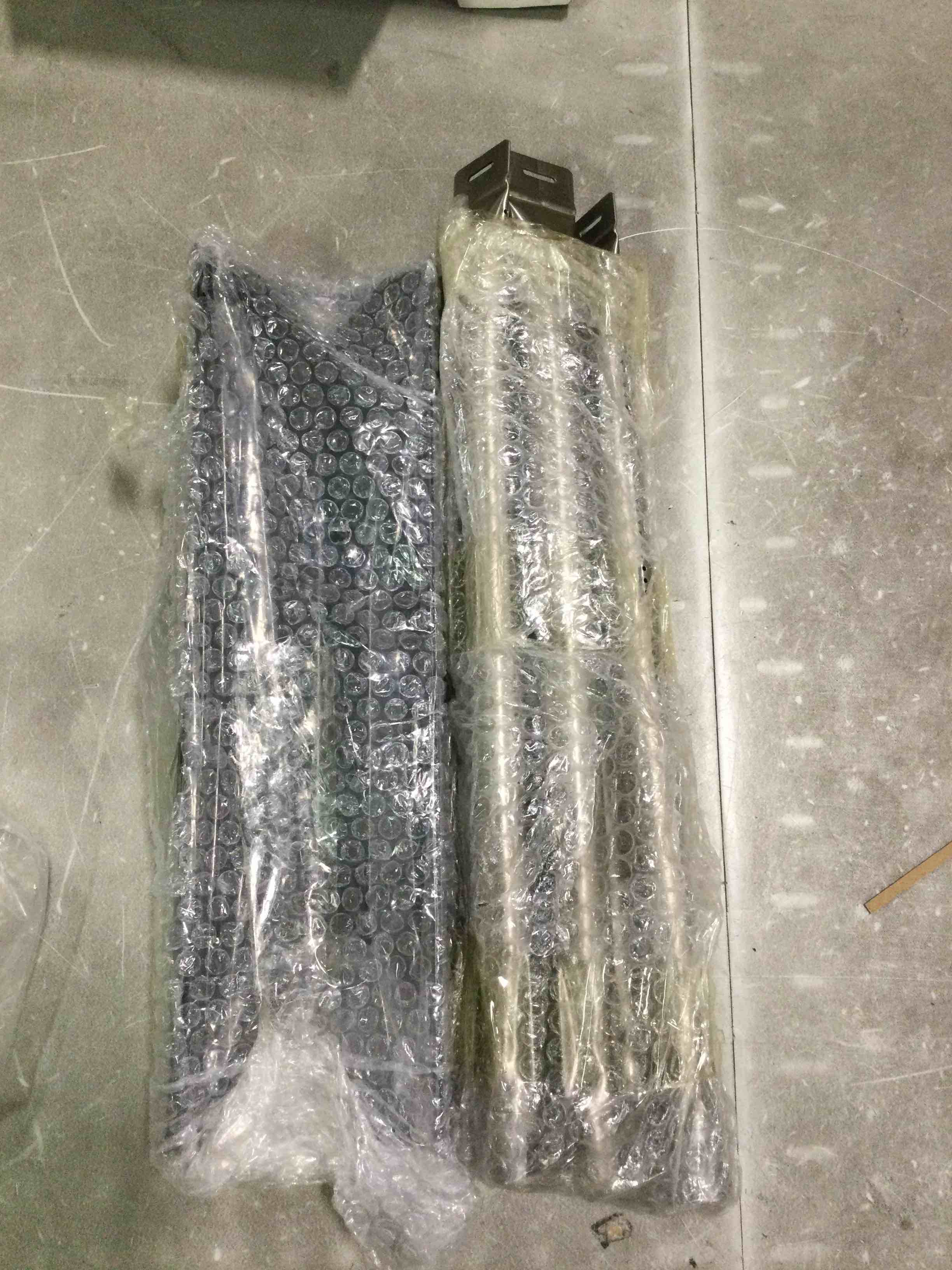 https://s3.amazonaws.com/lotting-images-prod/bidfta/BLU6707898_1720006144407.jpeg