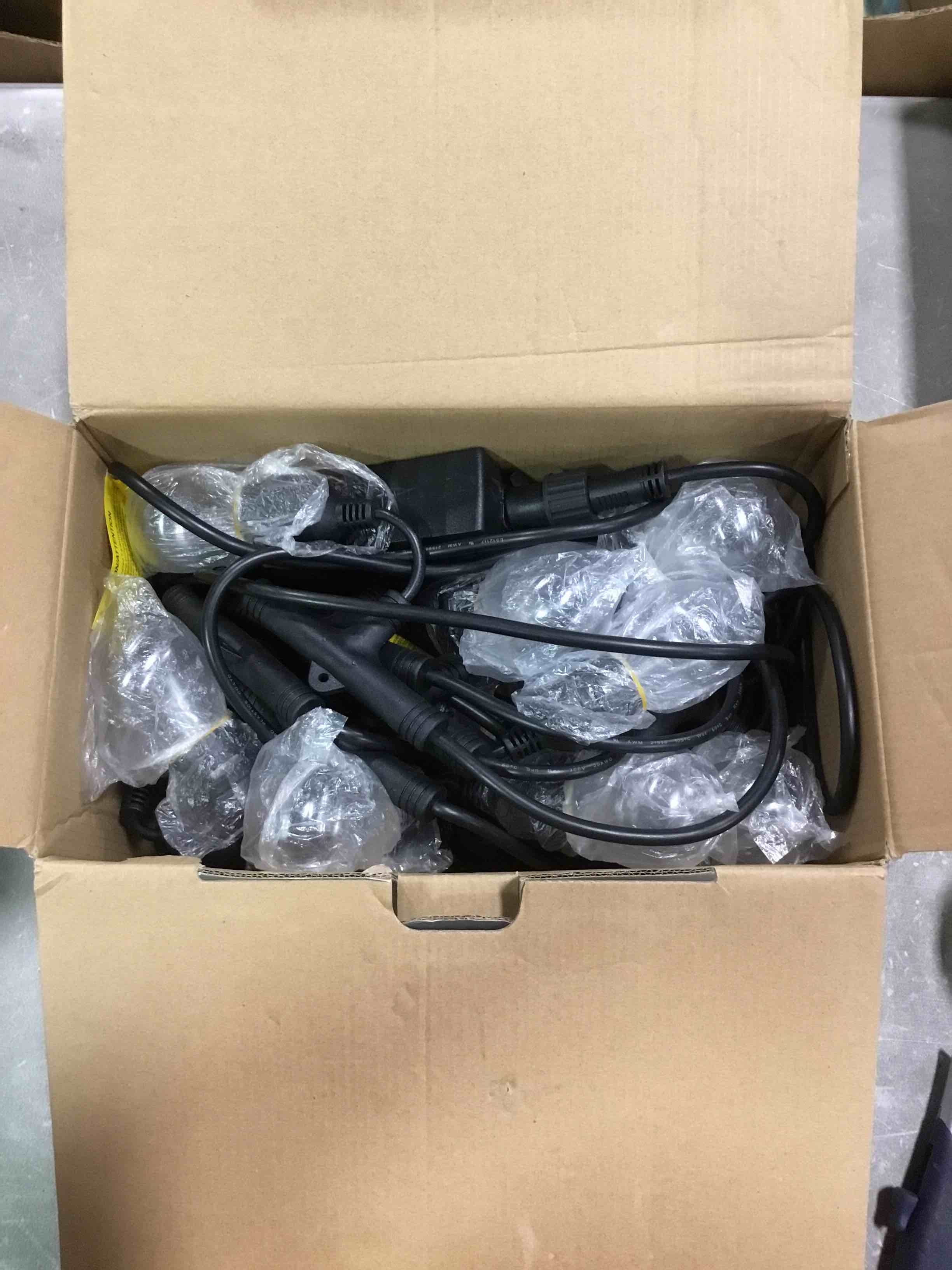 https://s3.amazonaws.com/lotting-images-prod/bidfta/BLU6708238_1720181723362.jpeg