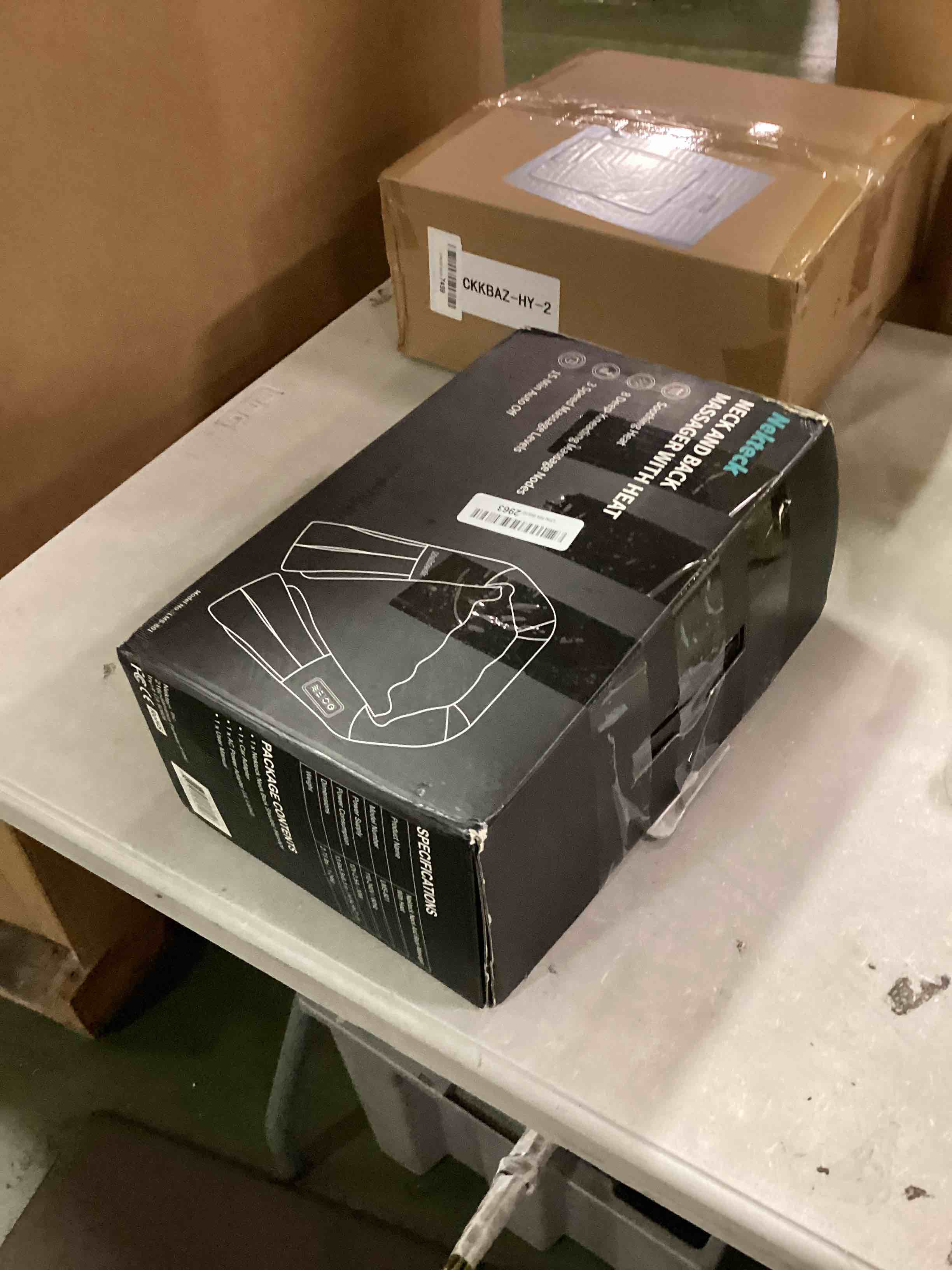 https://s3.amazonaws.com/lotting-images-prod/bidfta/BLU6708699_1719585697591.jpeg